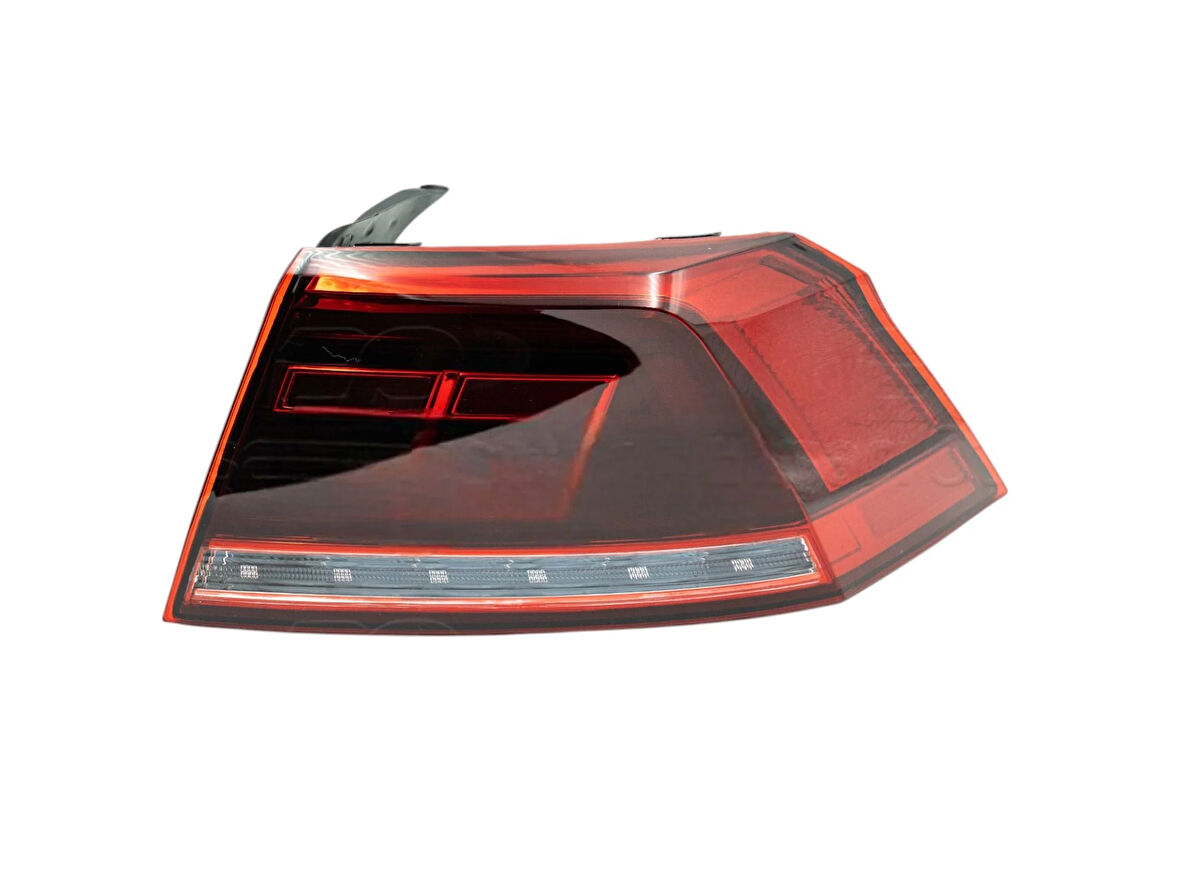 Volkswagen Passat B8.5 Business Impression 2019 Sonrası Dış Sağ Stop Lambası