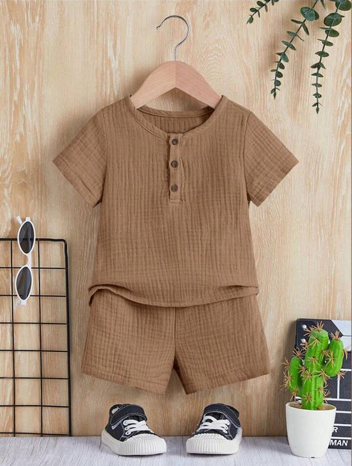 Unisex Bebek&Çocuk %100 Pamuklu Düğmeli Müslin Alt Üst Şort Takım-Kahverengi | 3-6 Ay