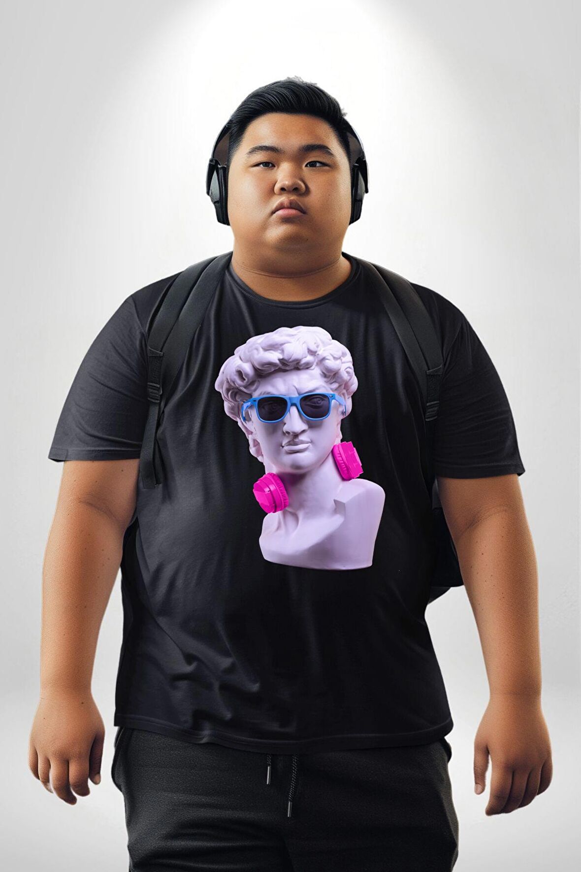 Kulaklık Gözlük Pop Art Heykel Siyah Büyük Beden Erkek Kadın Unisex Basic Ön Baskılı Tişört