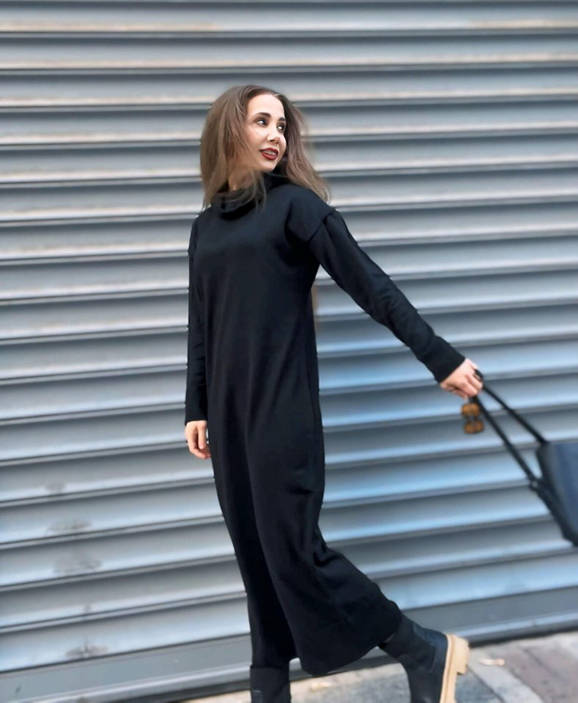 Livizmir Moda Kadın Uzun Kollu Boğazlı Midi Boy Triko Elbise (kemersiz)