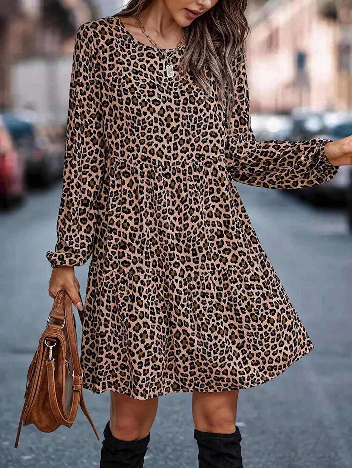 Livizmir Moda Kadın Uzun Kollu Bisiklet Yaka Leopar Desen Kesik Elyaf Kumaş Elbise