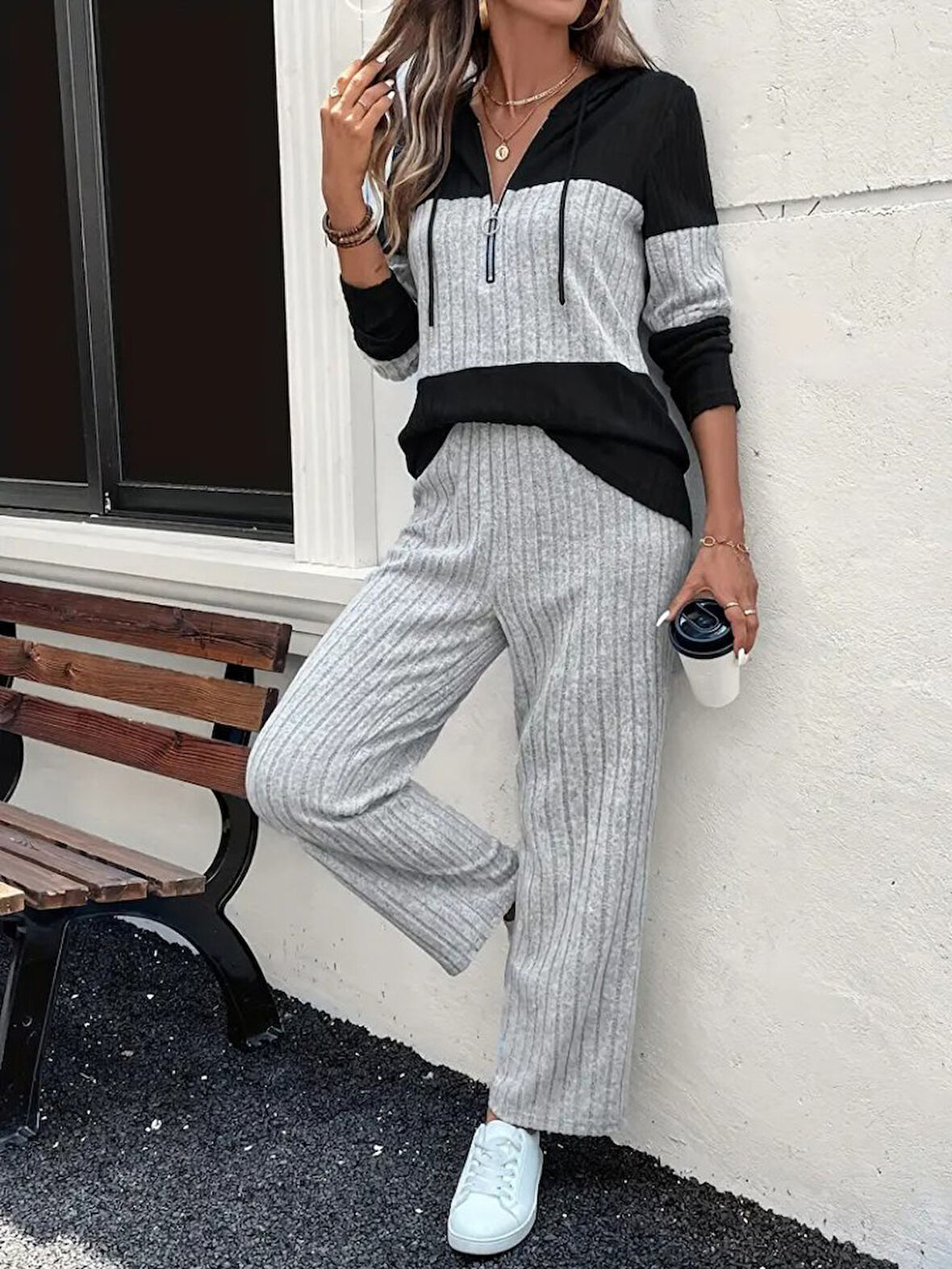 Livizmir Moda Kadın Uzun Kollu Kapşonlu önden Fermuarlı şardonlu Kaşkorse Bluz Ve Pantolon