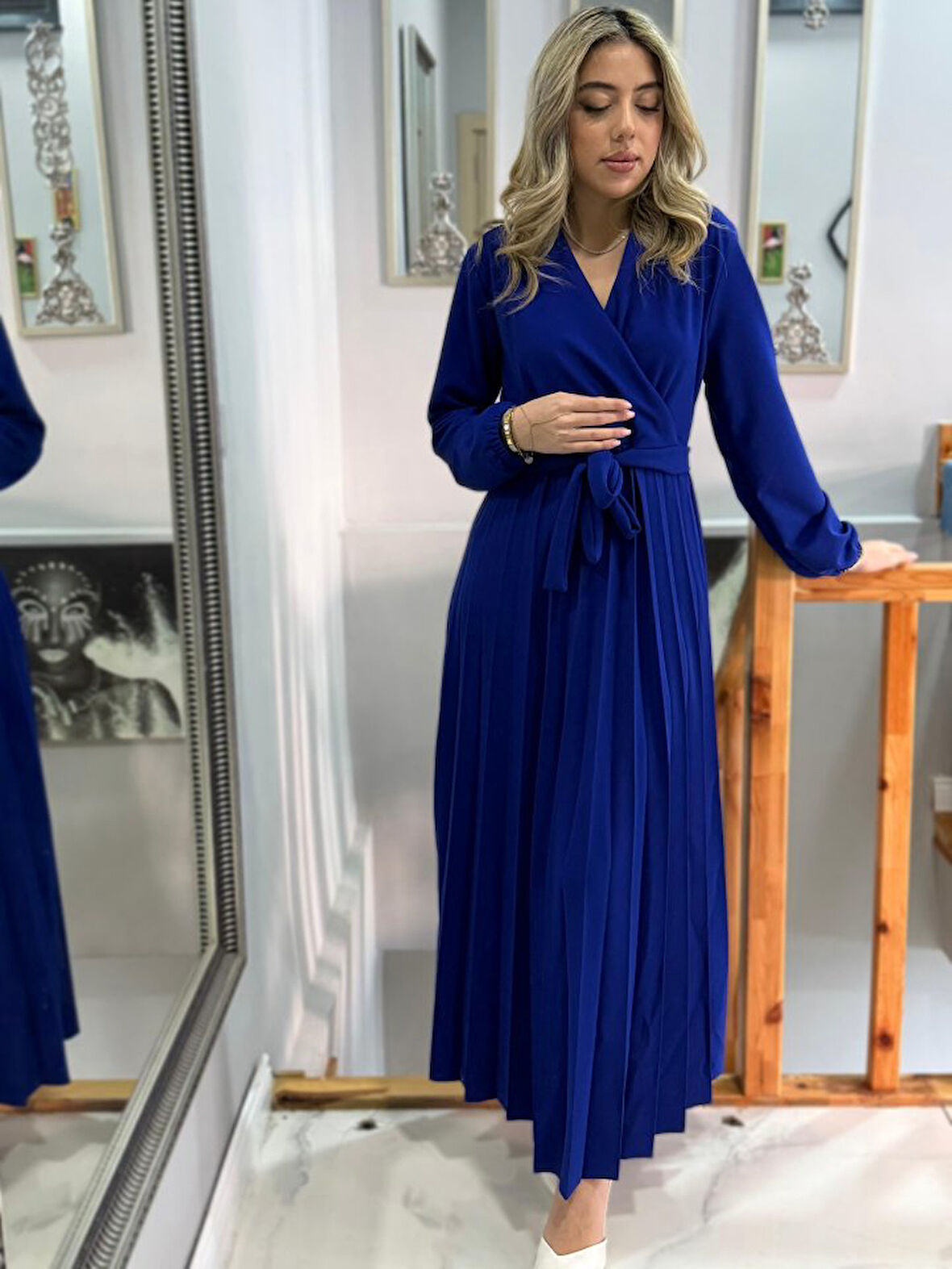 Livizmir Moda Kadın Uzun Kollu Kruvaze Yaka Belden Kuşaklı Pileli Ithal Krep Elbise