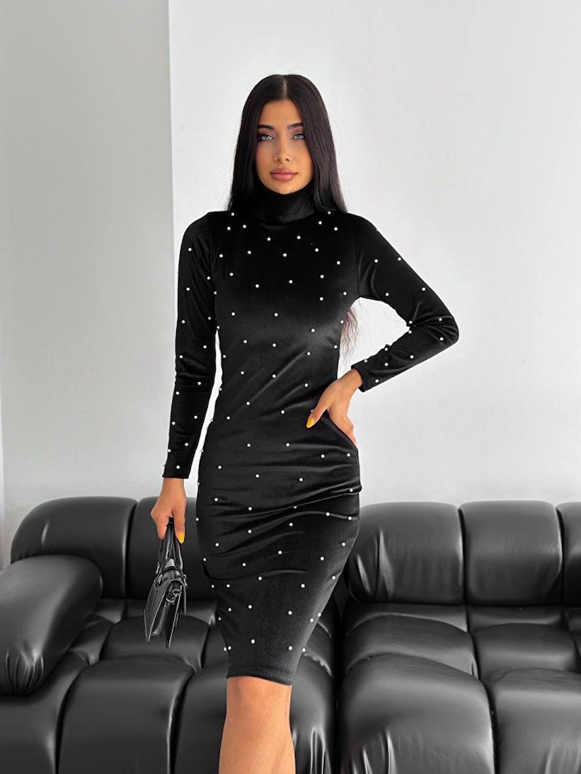 Livizmir Moda Kadın Balıkçı Yaka Inci Detay Fırsat ürün Kadife Kumaş Mini Elbise