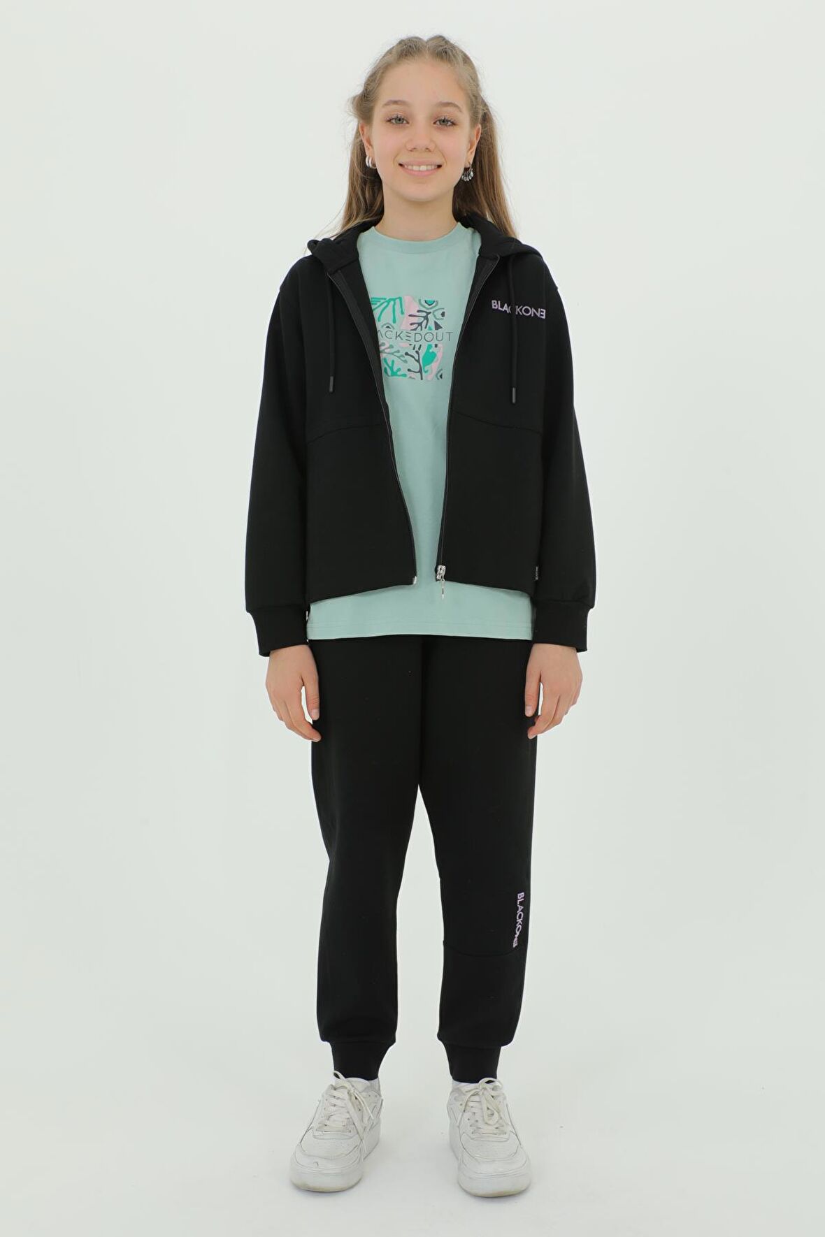 Kız Çocuk Üçlü Takım Baskı Detaylı Eşofman Takımı