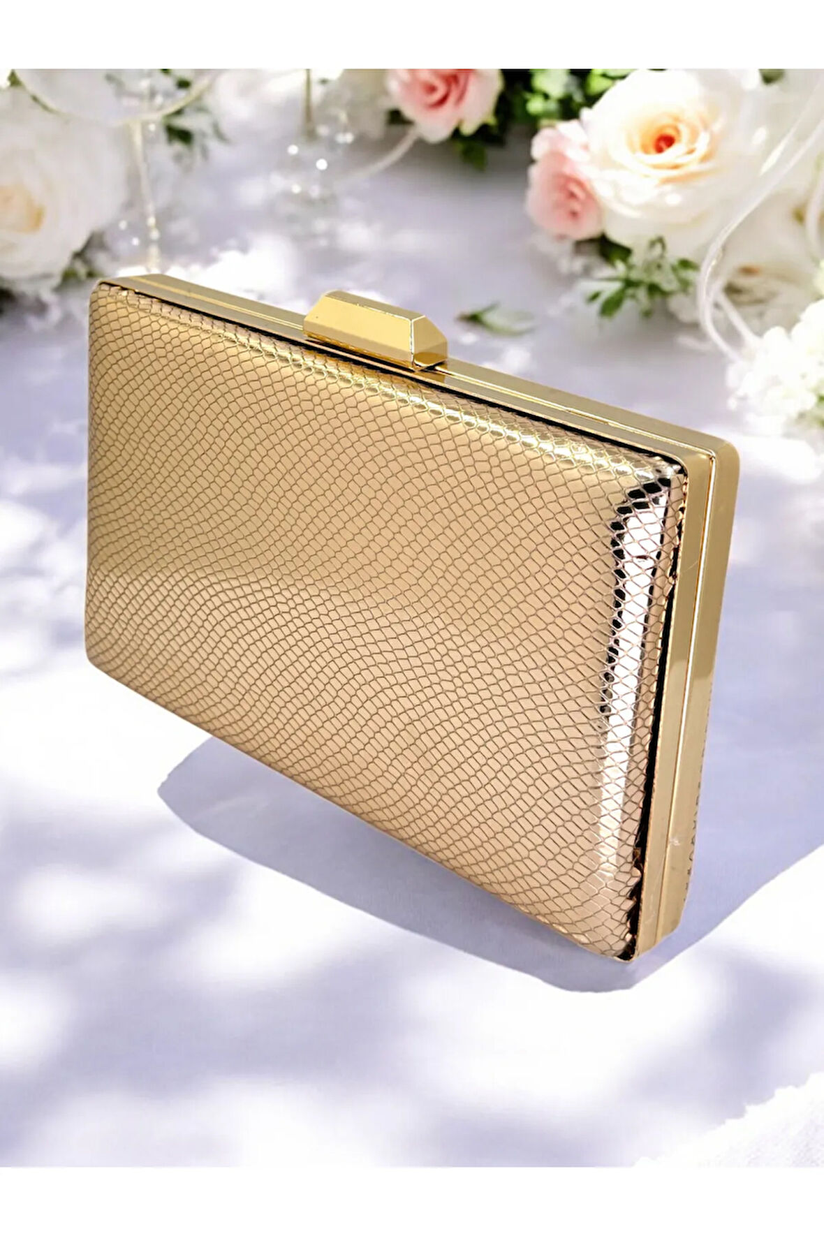 Rose - Gold Renk Balıksırtı Desenli Parlak Rugan Deri Kadın Abiye Çanta Düğün Nişan