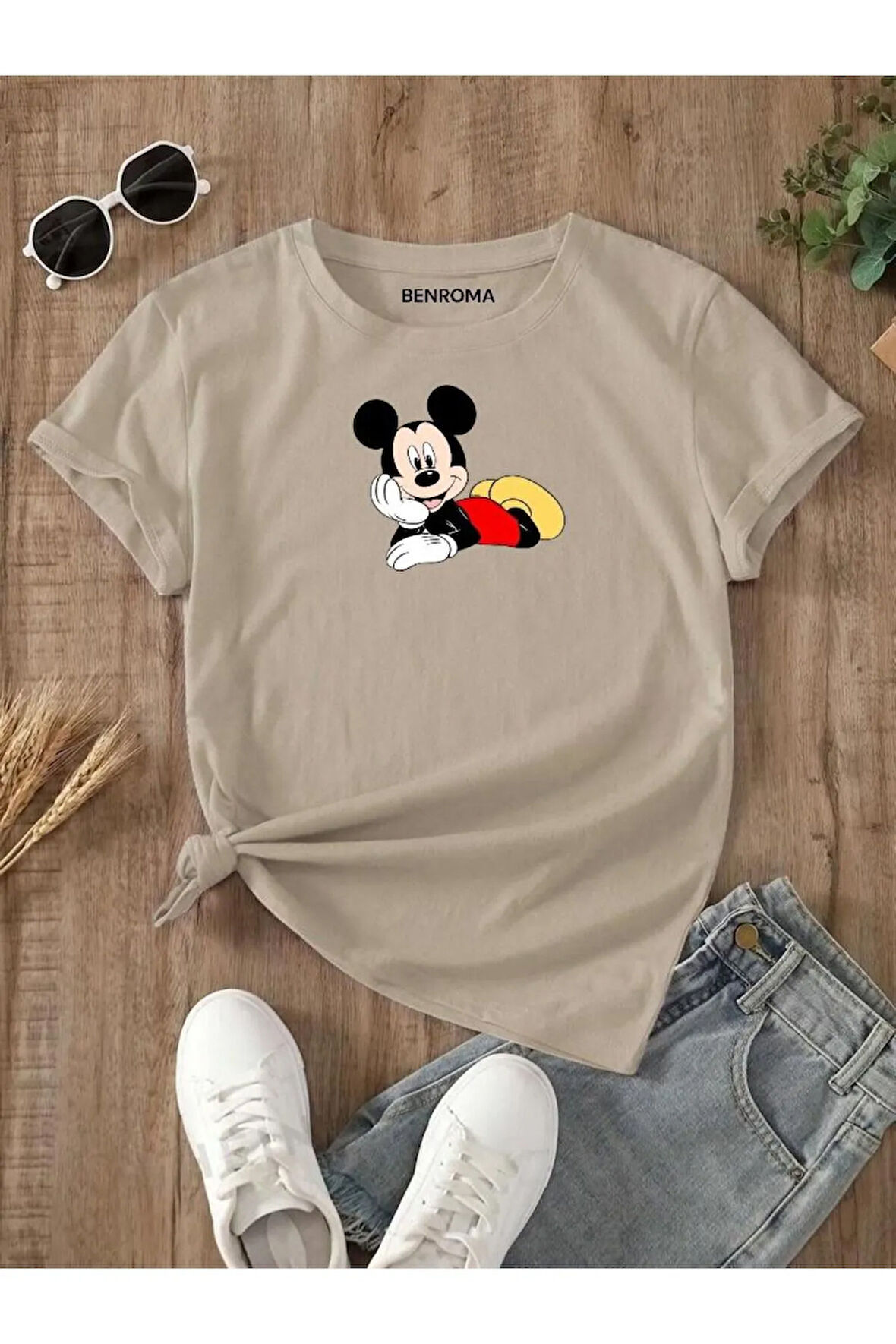 SEVİMLİ MİCKEY MOUSE BASKILI ÇOCUK TİŞÖRT