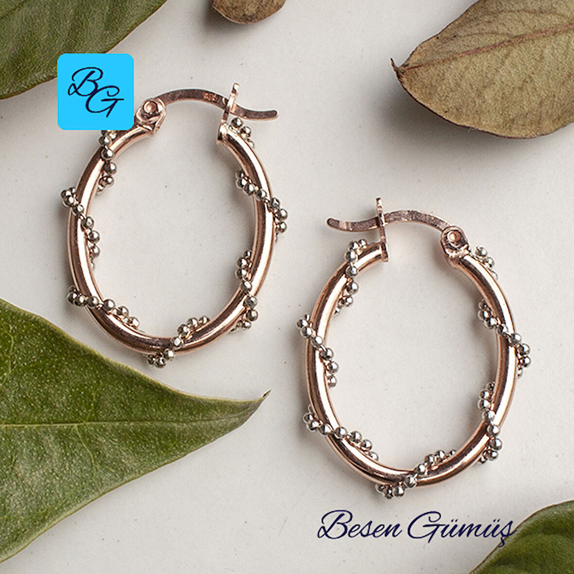 Rose Topçuklu Zincir Sarmalı Oval Halka Küpe