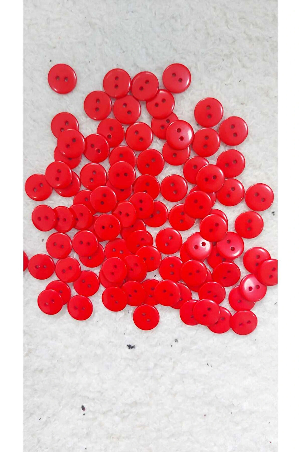 Kırmızı Parlak Gömlek Düğmesi23 Boy 14 Mm  (20 Adet)