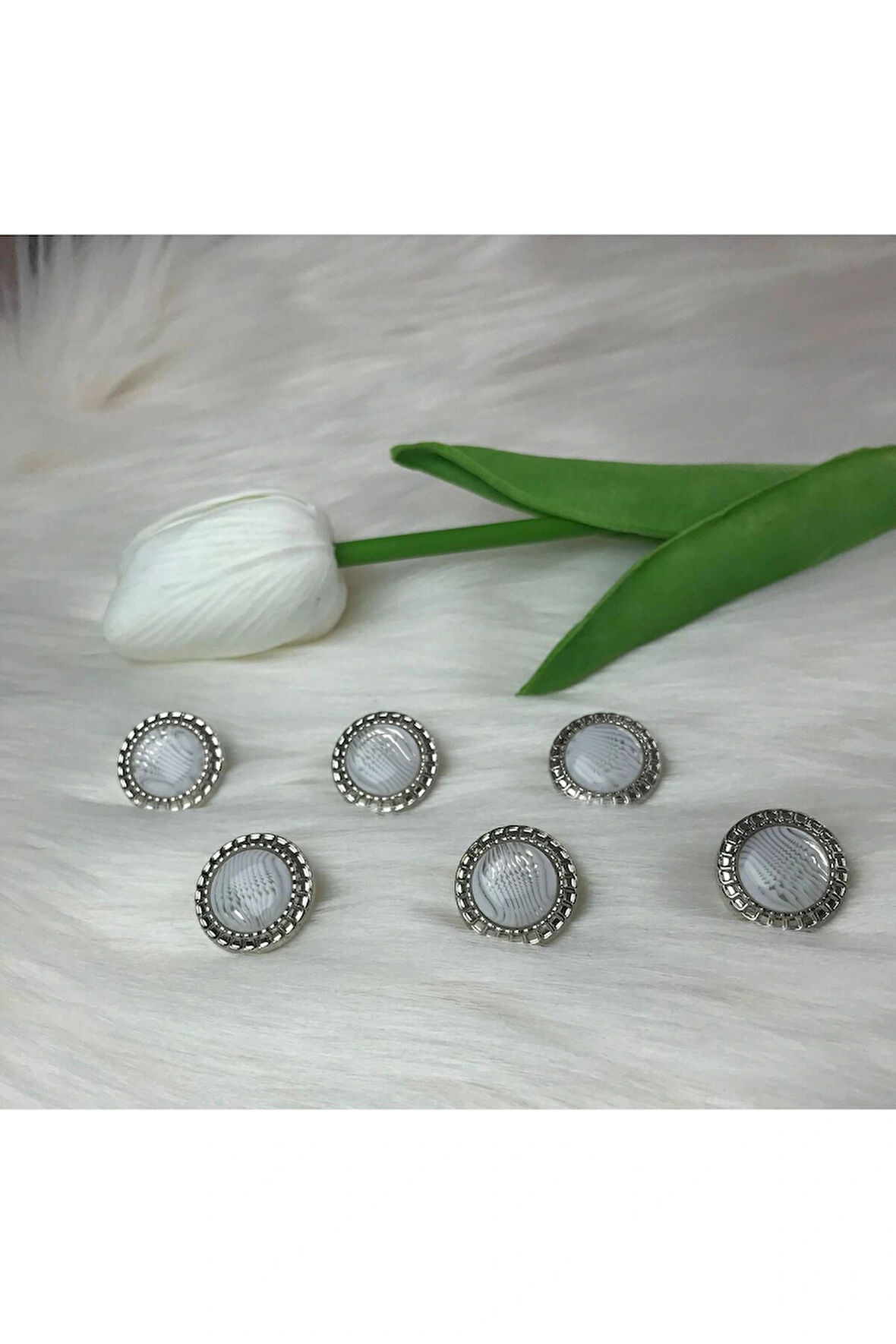 Çizgi Desenli Düğme (24boy) 15mm-10 Adet