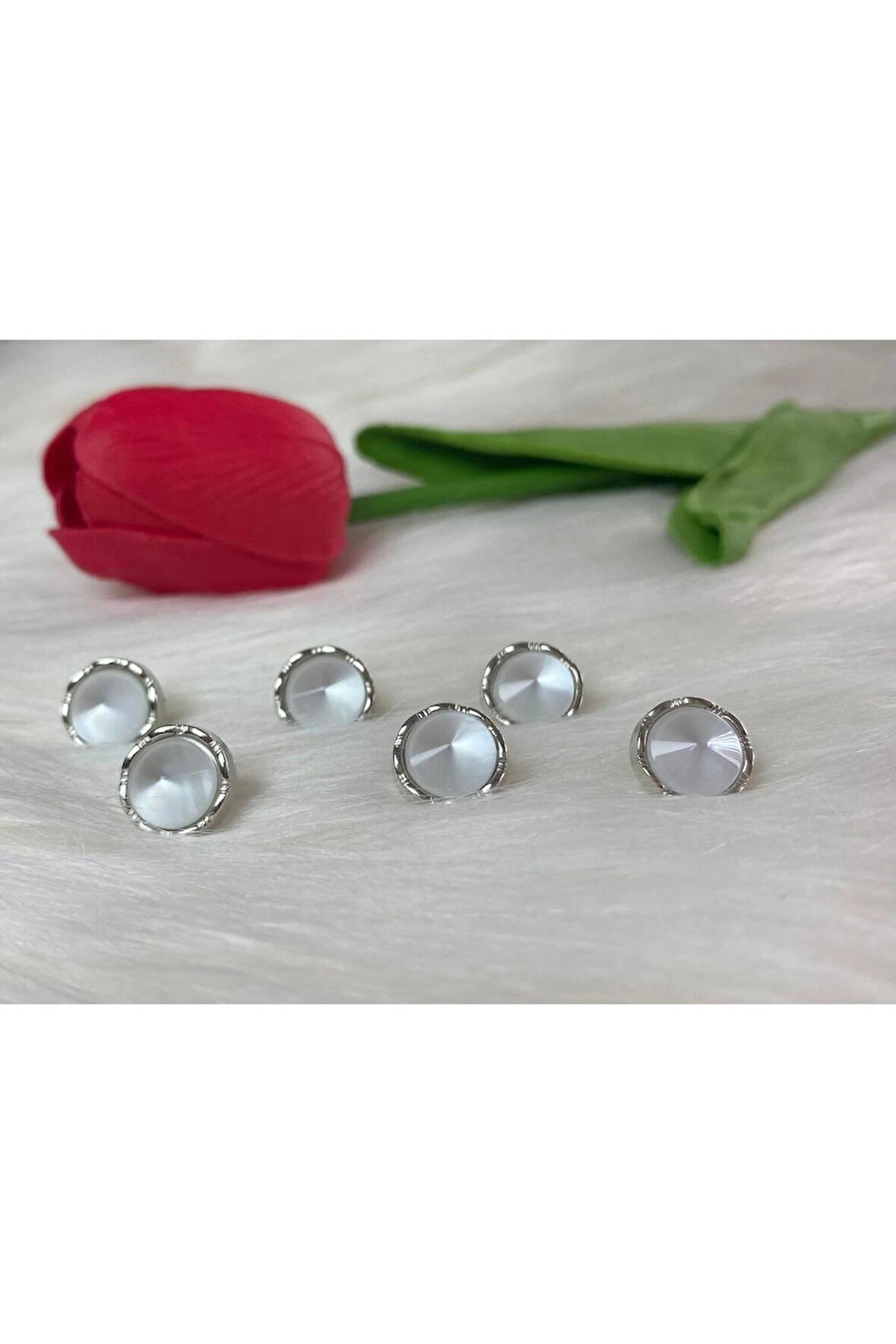 Yuvarlak Model Düğme (18boy) 11mm-15 Adet