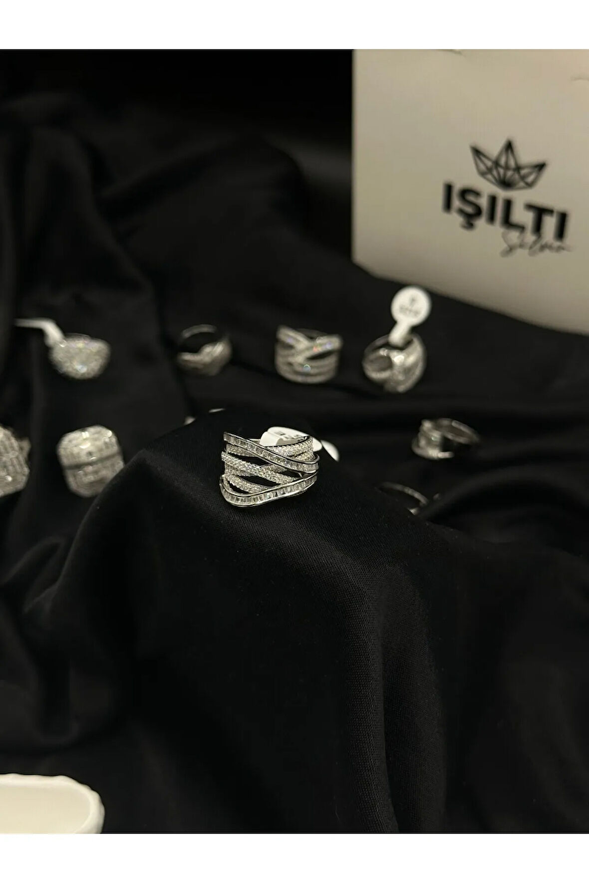 925 Gümüş | Baget Sarmal Zirkon Taşlı Pırlanta Tasarımlı Yüzük