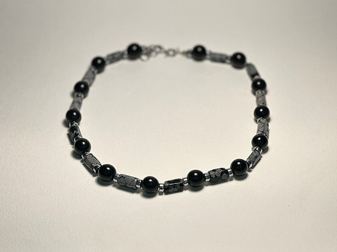 KARIŞIK SİYAH TAŞLI KOLYE