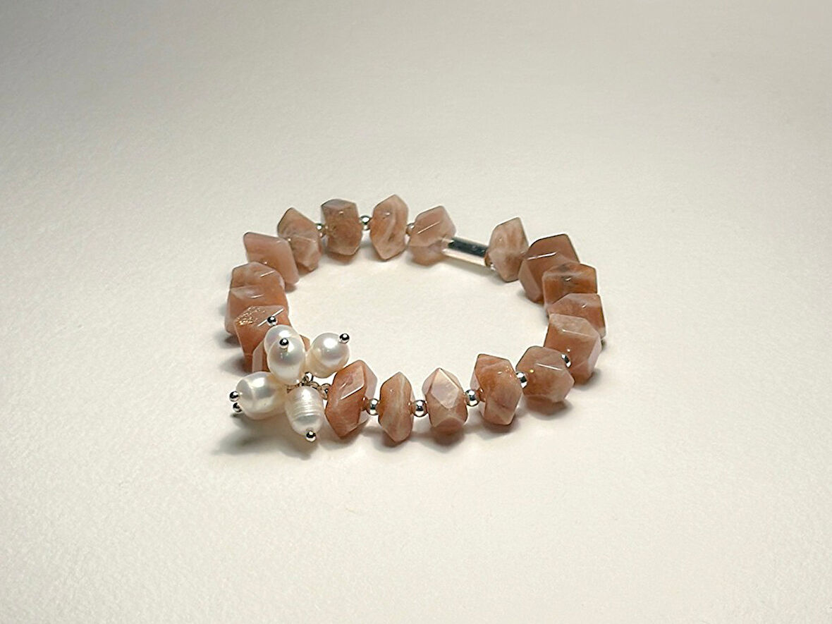 LUMİN  GÜNEŞTAŞI LASTİKLİ BİLEKLİK