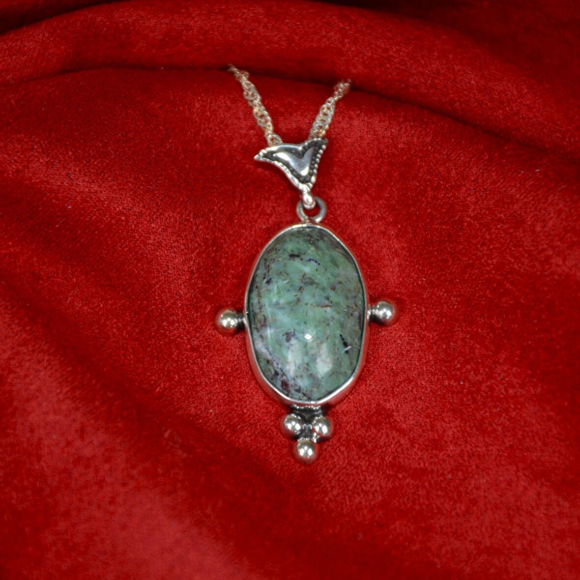 Ekinoks Gümüş Çerçeve Zümrüt Kadın  Kolye