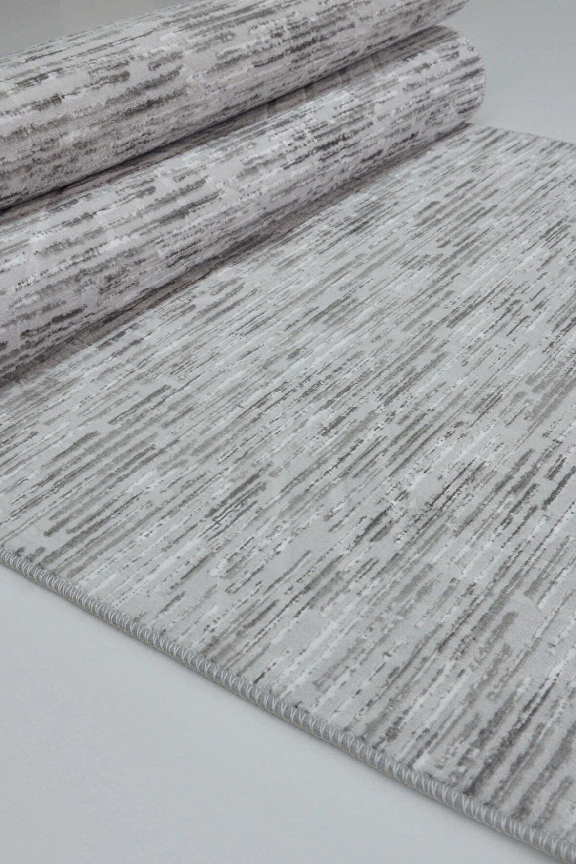 Kaymaz Tabanlı Kesme Kabartmalı Salon Koridor Mutfak Halısı5015G Gri