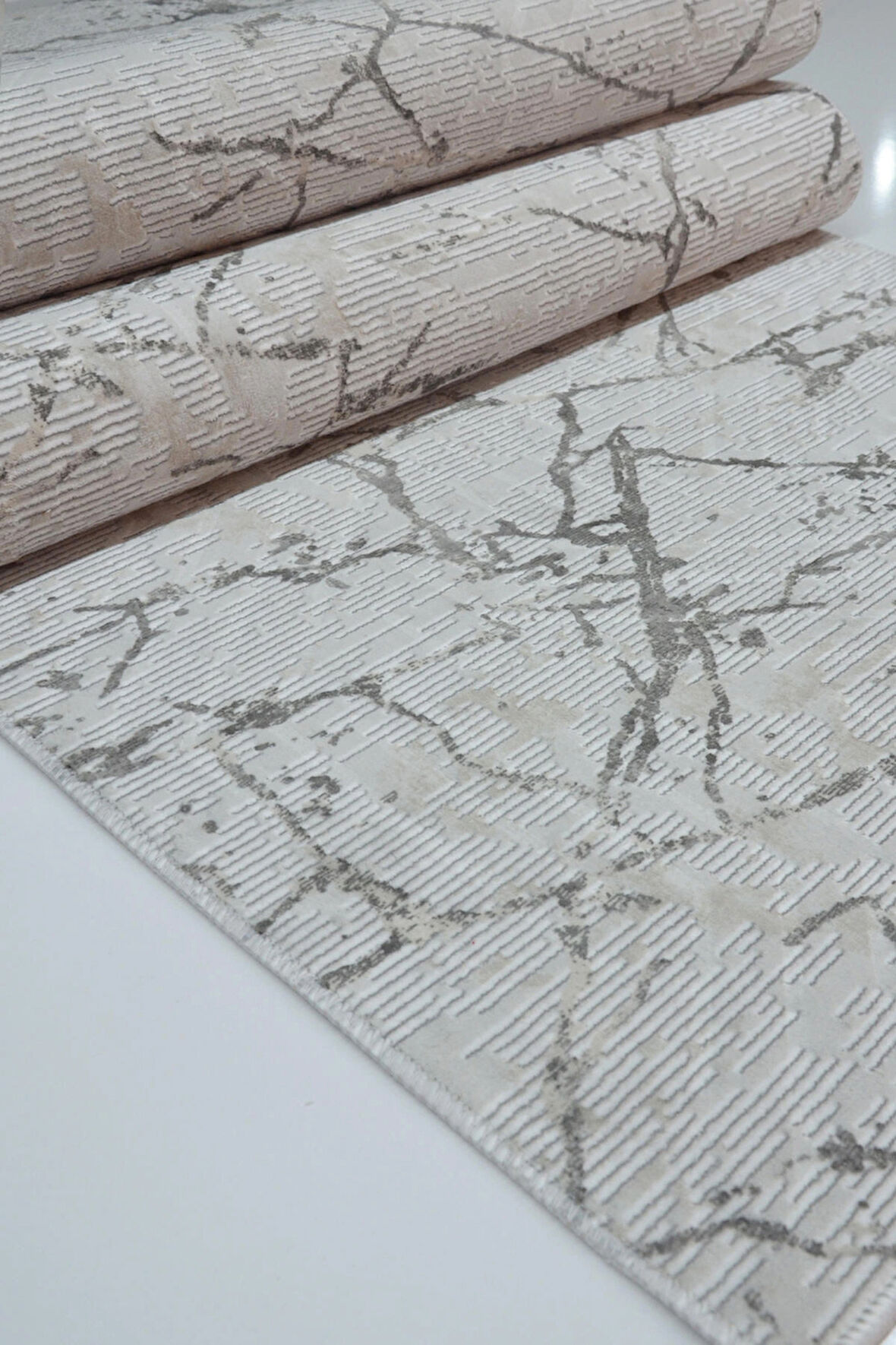 Kaymaz Tabanlı Kesme Kabartmalı Salon Koridor Mutfak Halısı 5036 Gri