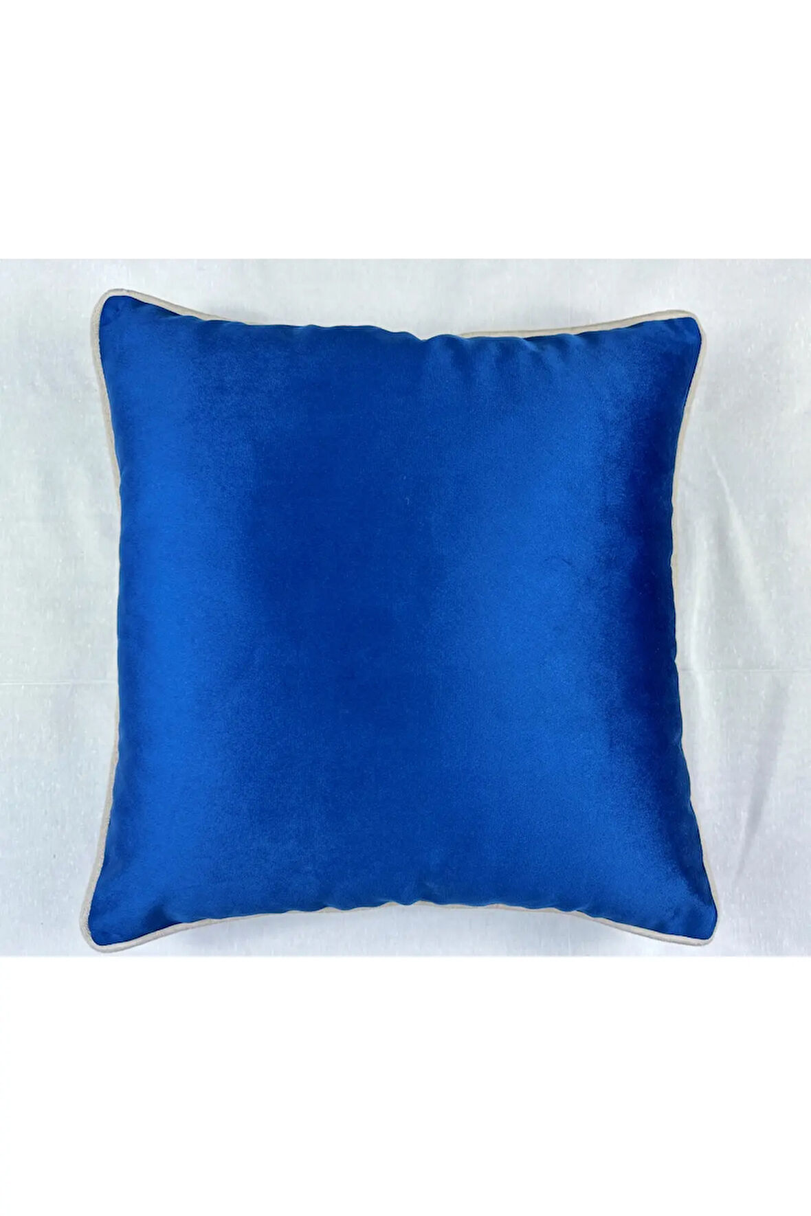 Kadife Biyeli Kırlent Kılıfı 40x40