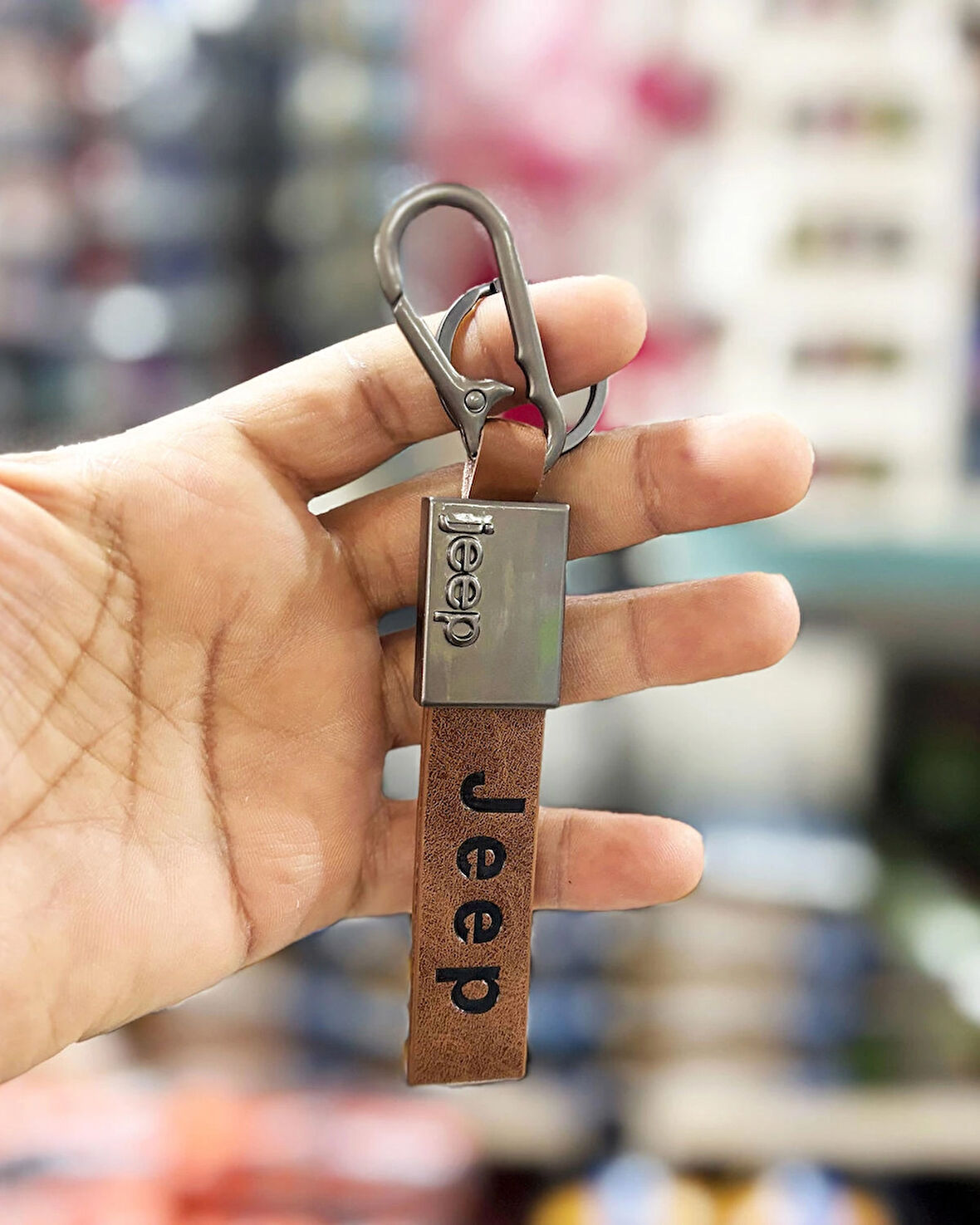 Araç Tutkunlarına Özel Kaliteli Lüx Model Deri Anahtarlık, Tüm Araç Modelleriyle Uyumlu