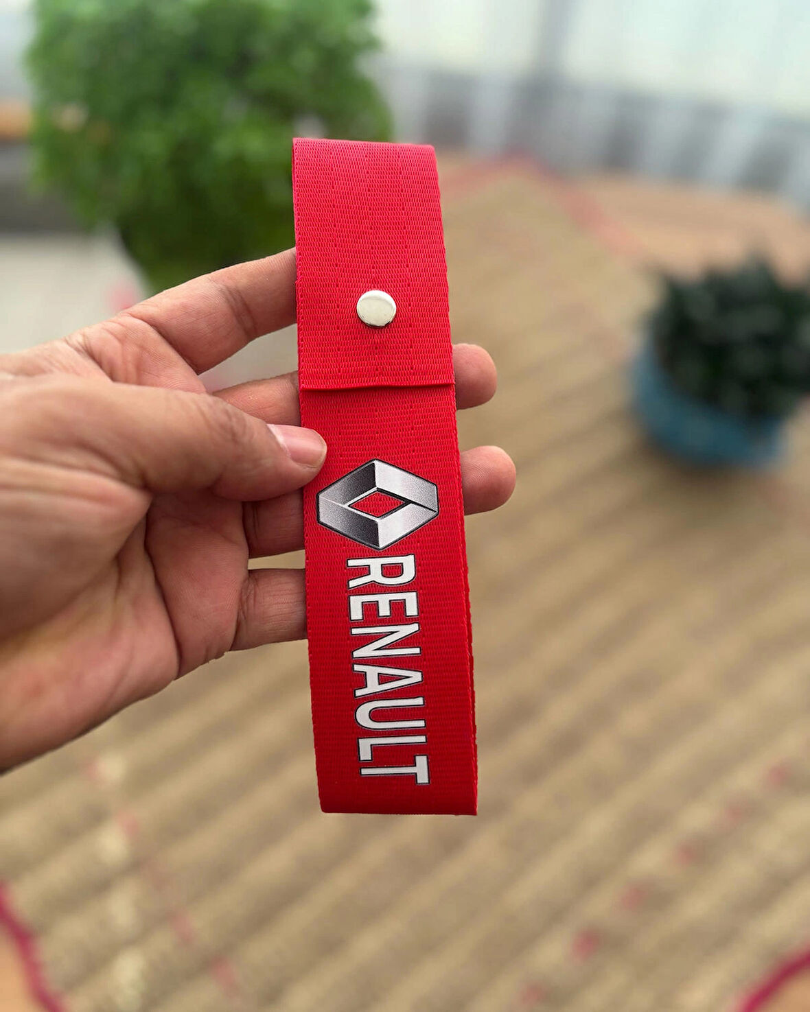 Reno Tasarımlı, Kırmızı Renk Yüksek Kalite Tampon & Çeki ipi