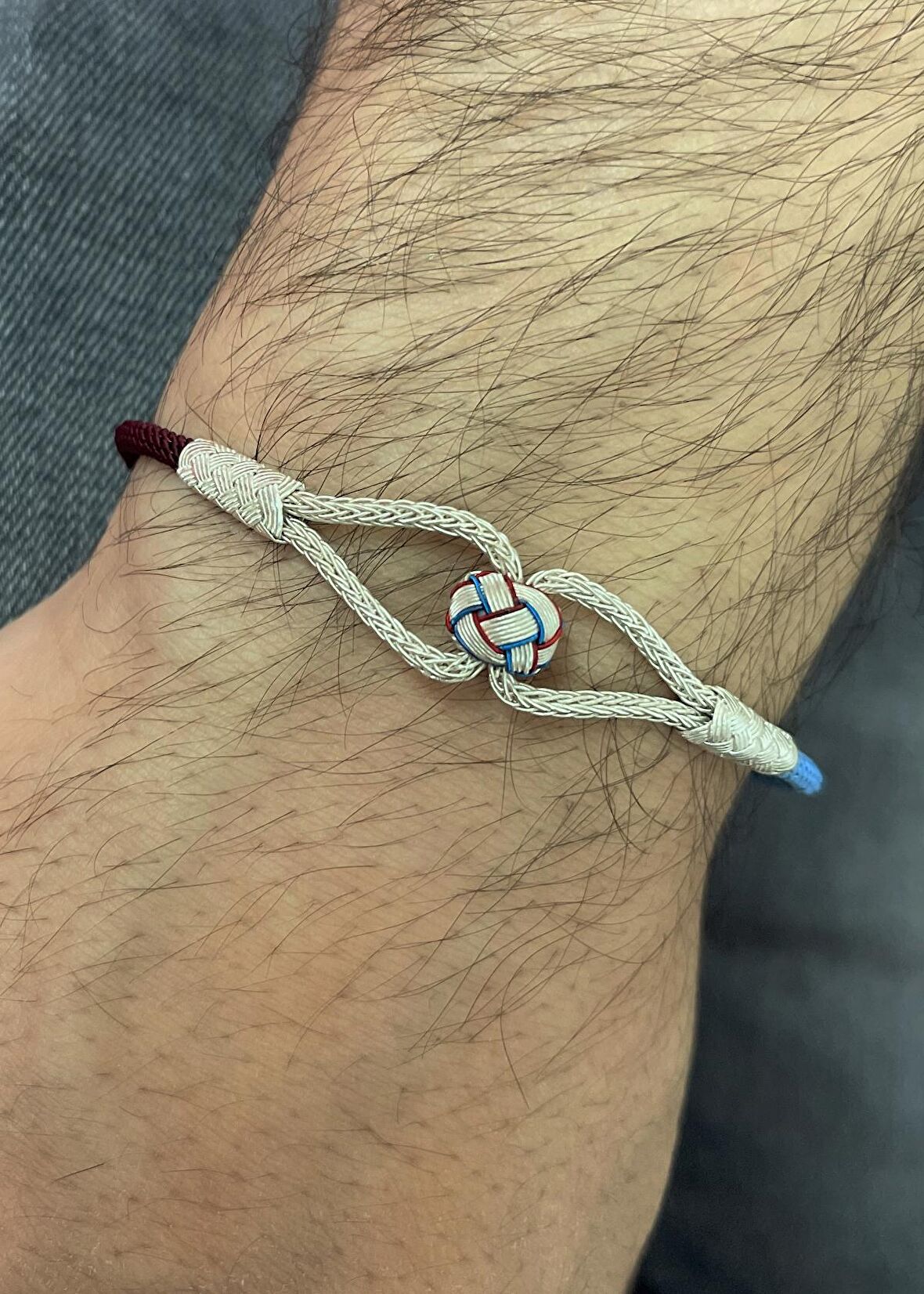 Bordo Mavi Gümüş Kazaziye Örme Boncuk Detaylı Trabzon Spor Taraftar Bilekliği
