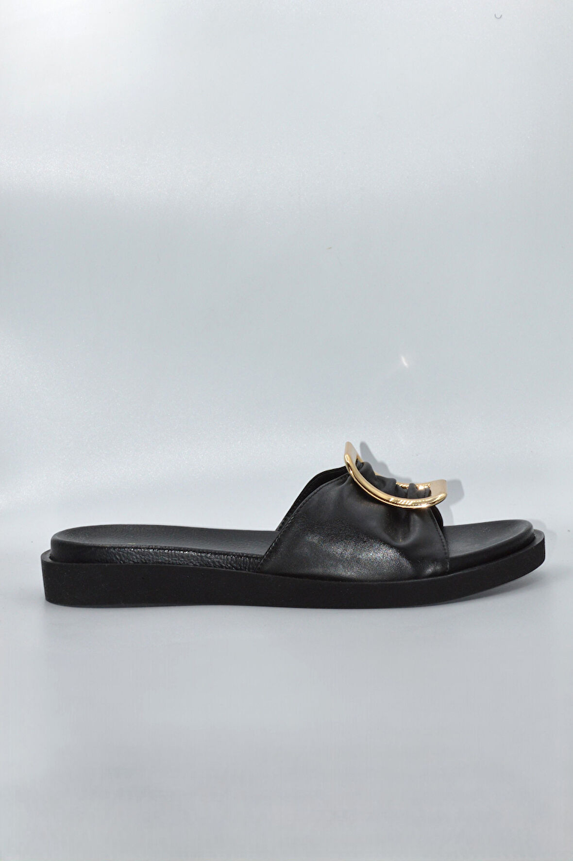 Kadın Şık Tokalı Siyah Günlük Moda Terlik 