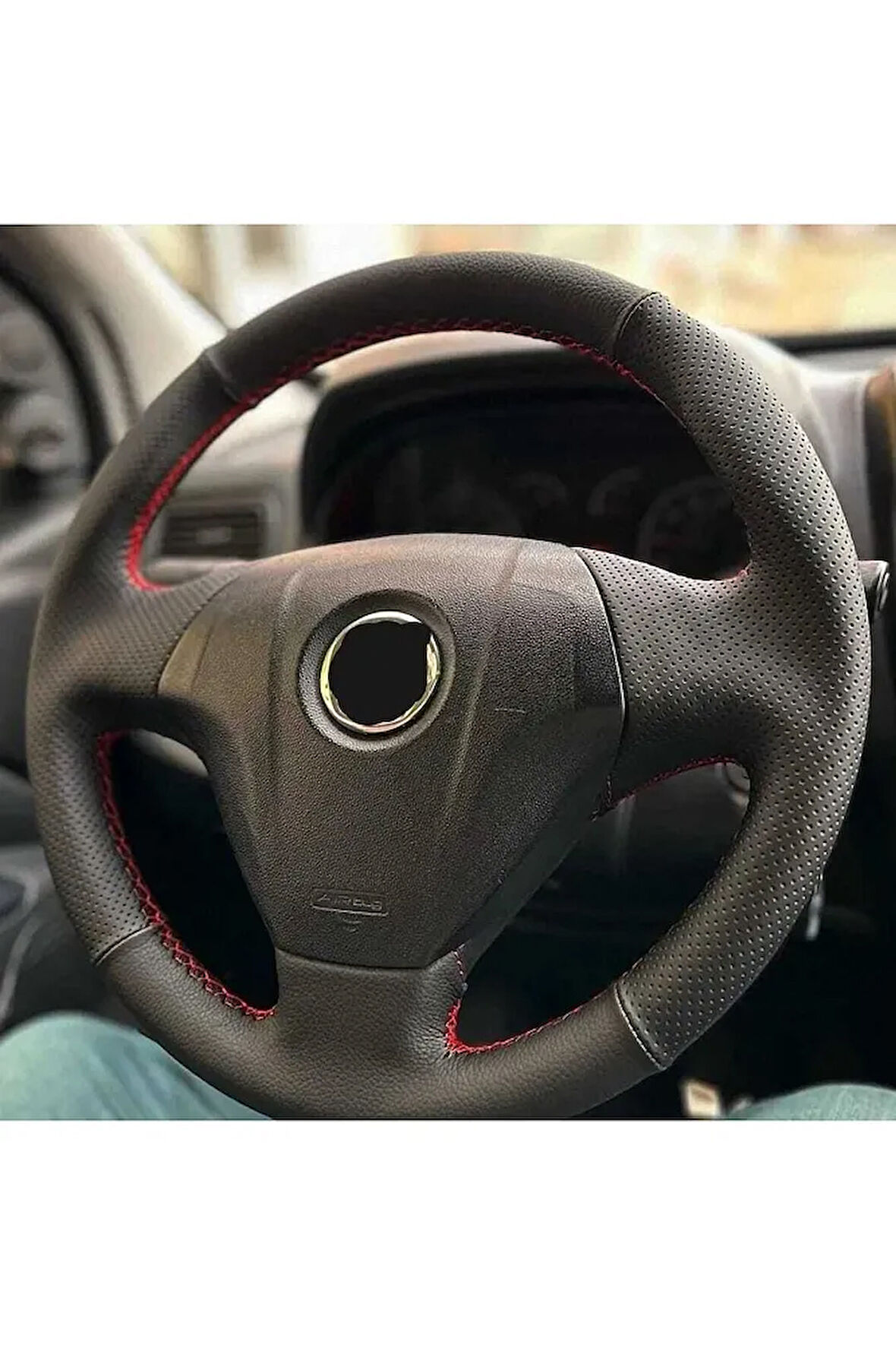 Peugeot Bipper Araca Özel Direksiyon Kılıfı Spor Model8tuşsuz Direksiyon)