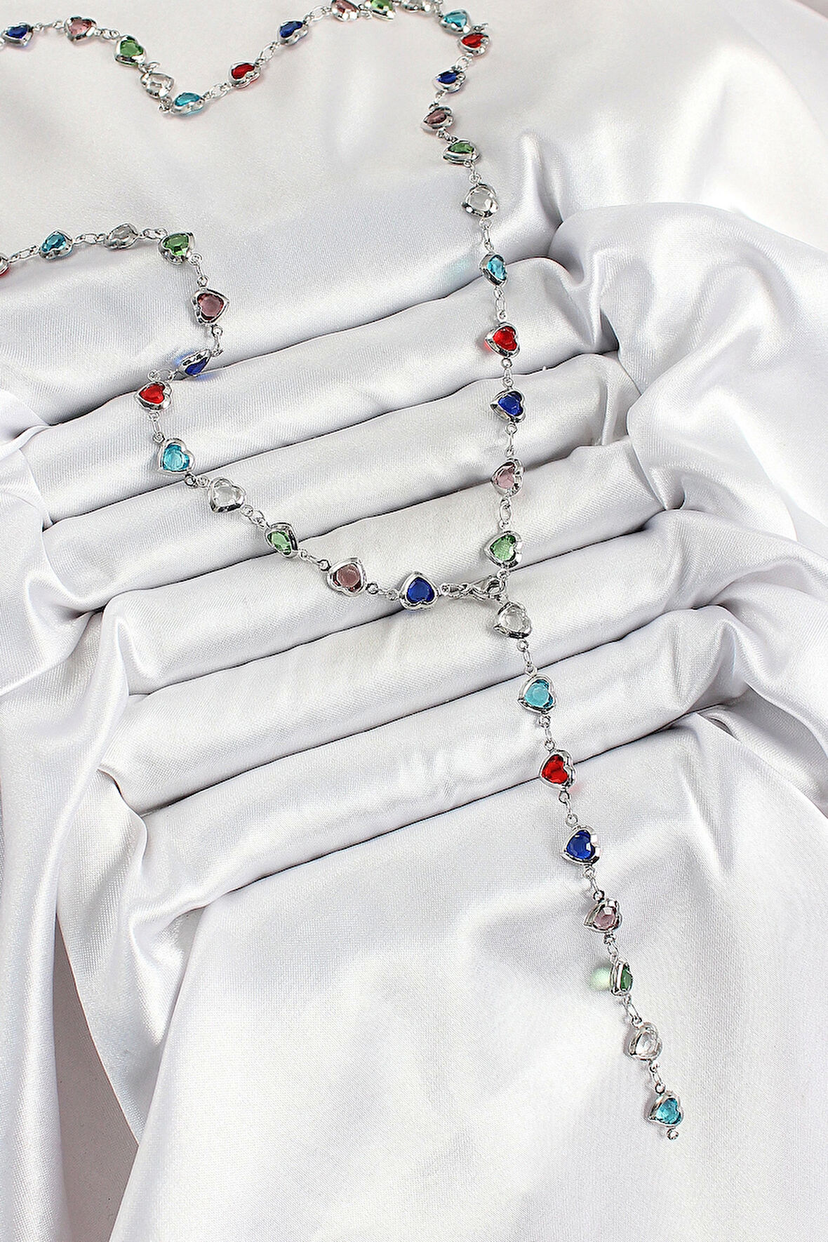 Pirinç Gümüş Renk Karışık Renk Zirkon Taşlı Kalpli Y Kadın Kolye