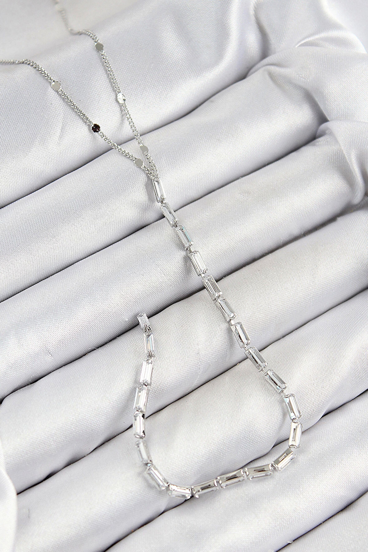 Pirinç Zirkon Taşlı Model Gümüş Renk Y Kolye