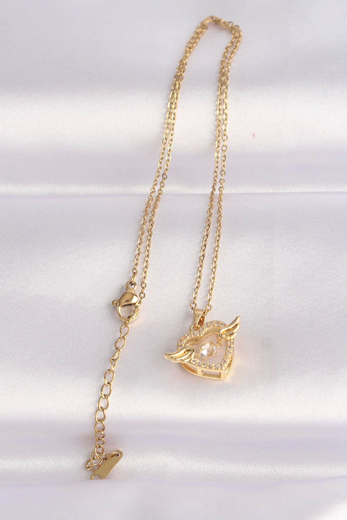 316L Çelik Zincir Altın Renk Zirkon Taşlı Kanatlı Kalp Kolye
