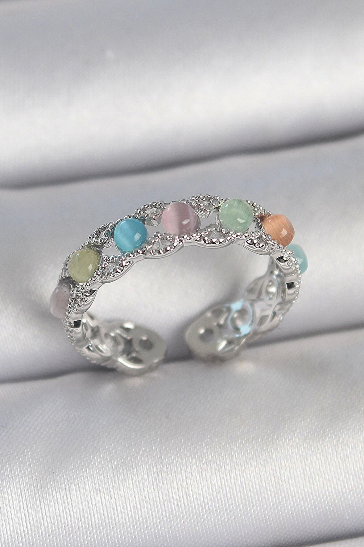 Pirinç Gümüş Renk Renkli Mineli Ayarlanabilir Kadın Yüzük