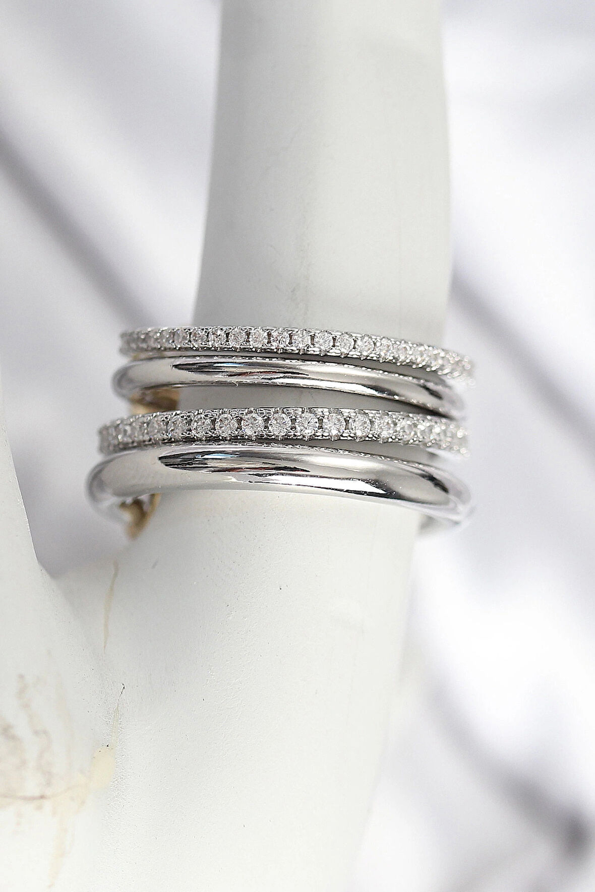 Pirinç Gümüş Renk Zirkon Taşlı 4'Lü Kadın Yüzük