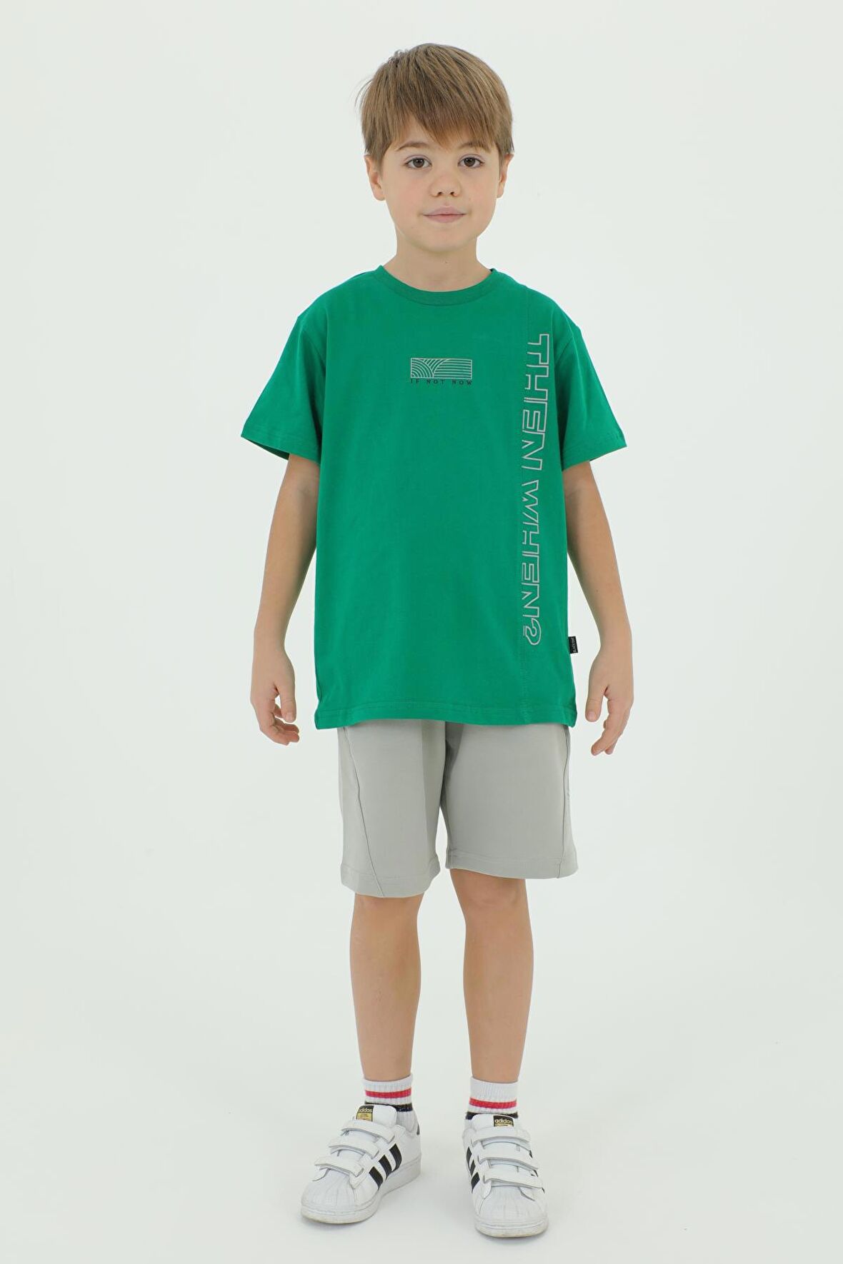 Bisiklet Yaka Erkek Çocuk Baskı Detaylı t-shirt Ve Şort İkili Takım