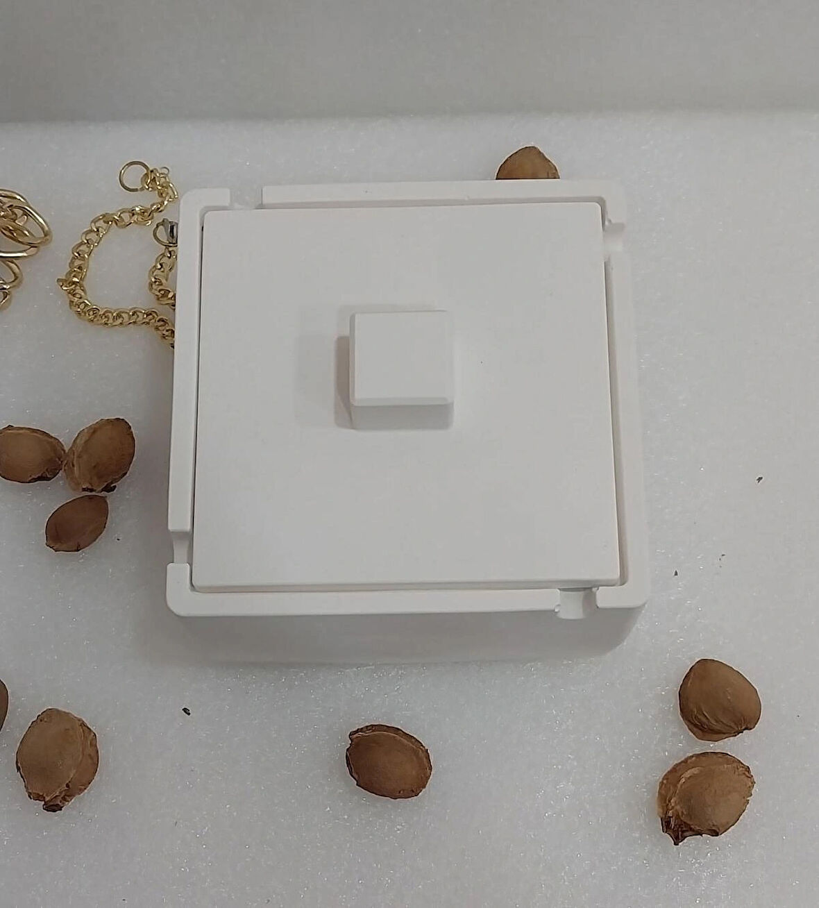 Beyaz Beton Büyük Boy Küllük Dekoratif Kapaklı Küllük