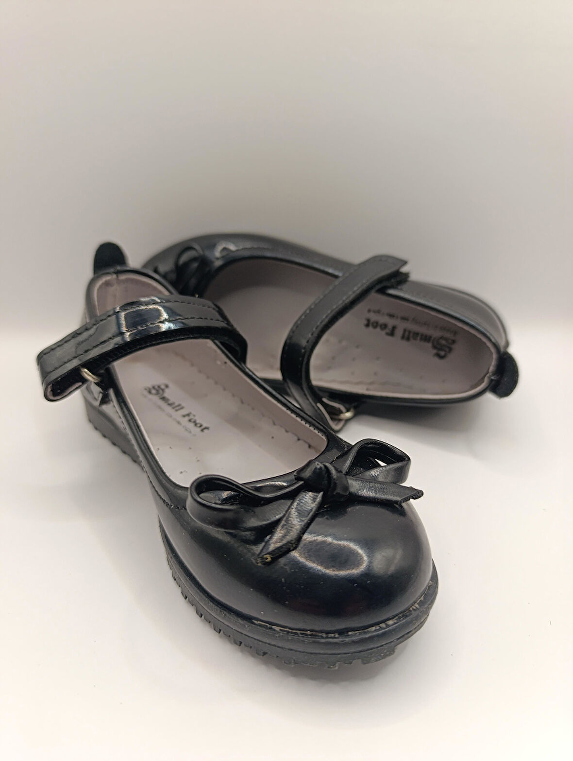 Kız Çocuk Rugan Kaydırmaz Taban Bıyık Babet