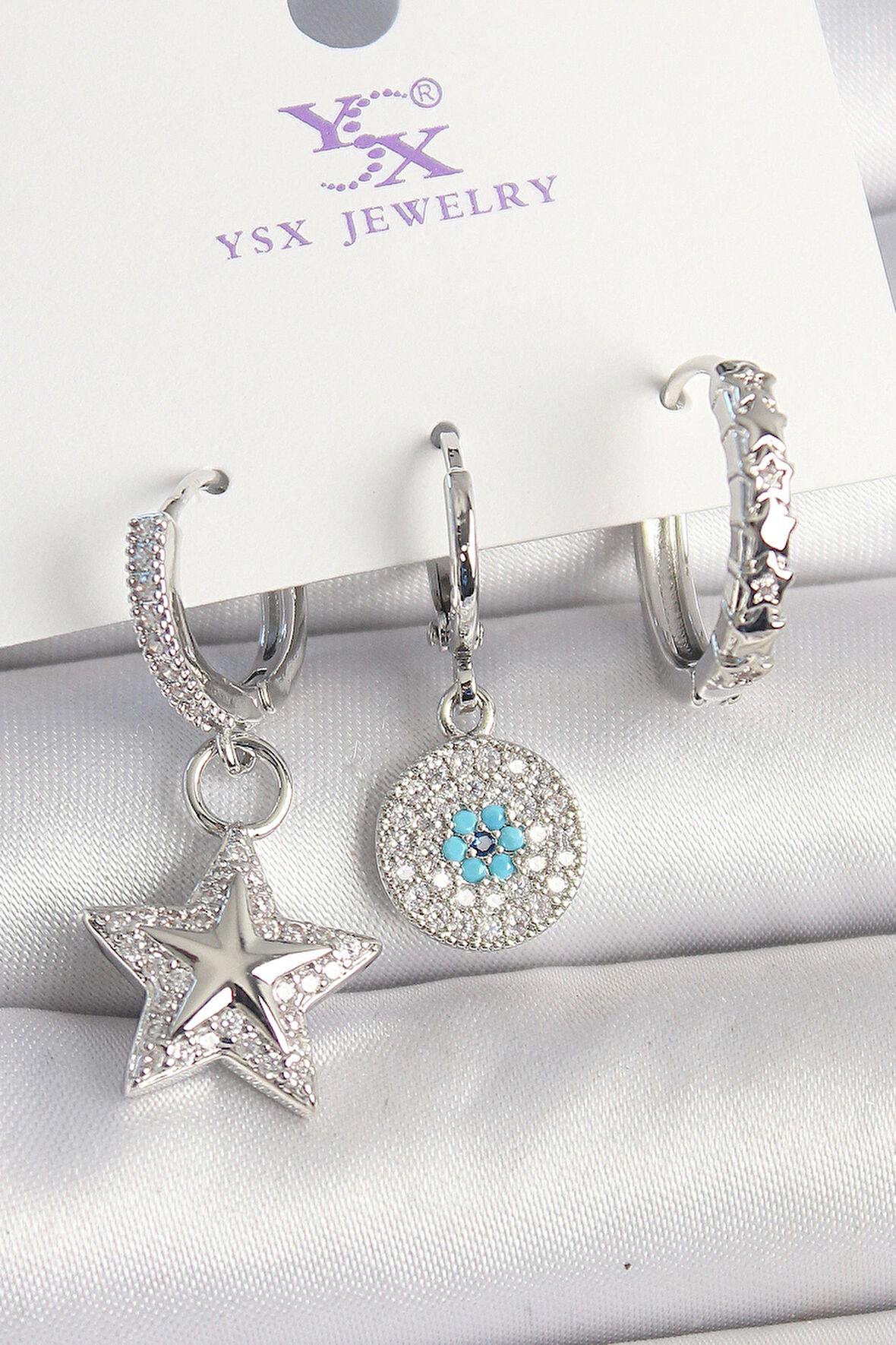 Pirinç Gold Renk Zirkon Taşlı Yıldız Model Nazar Boncuk Detay 3'Lü Kadın Kombin Küpe