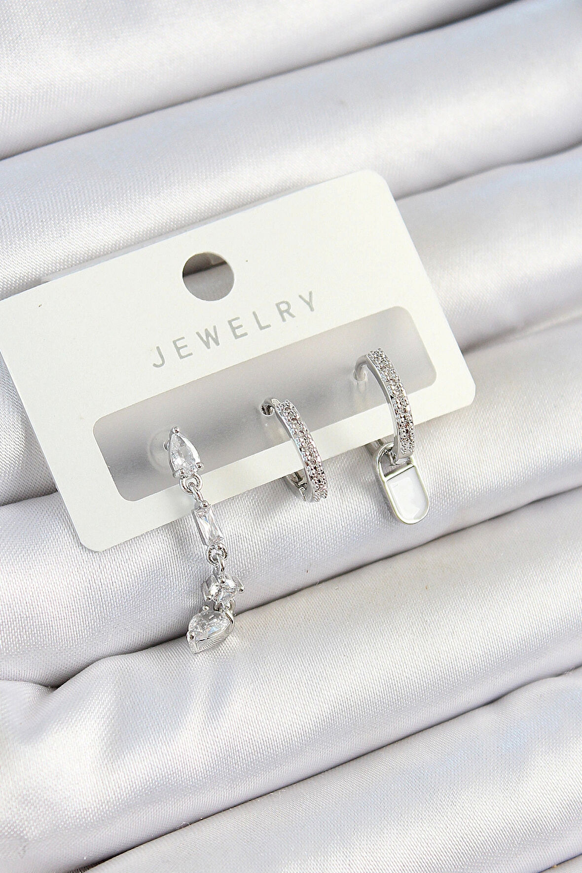 Pirinç Zirkon Taşlı Sallantılı Model Gümüş Renk 3'lü Çift Kadın Küpe Set