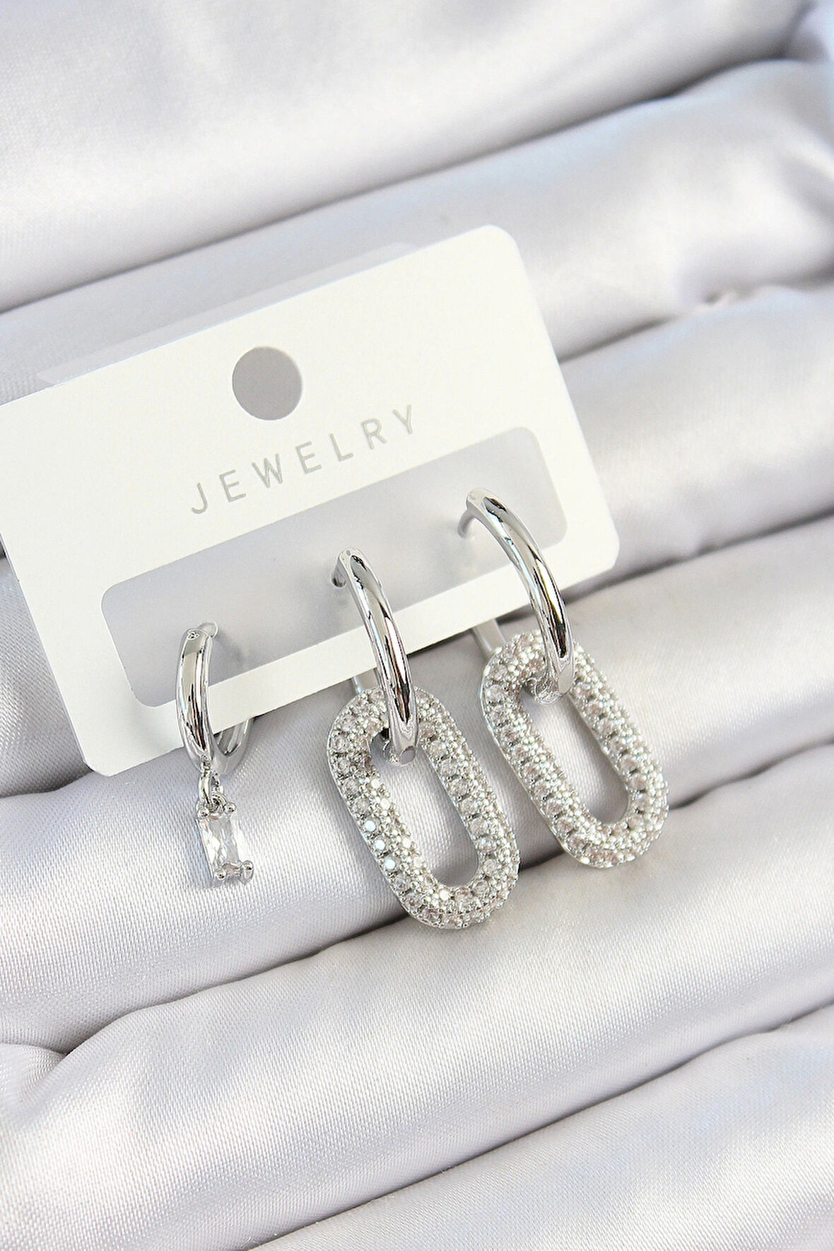 Pirinç Zirkon Taşlı Dikdörtgen Model Gümüş Renk 3'lü Çift Kadın Küpe Set