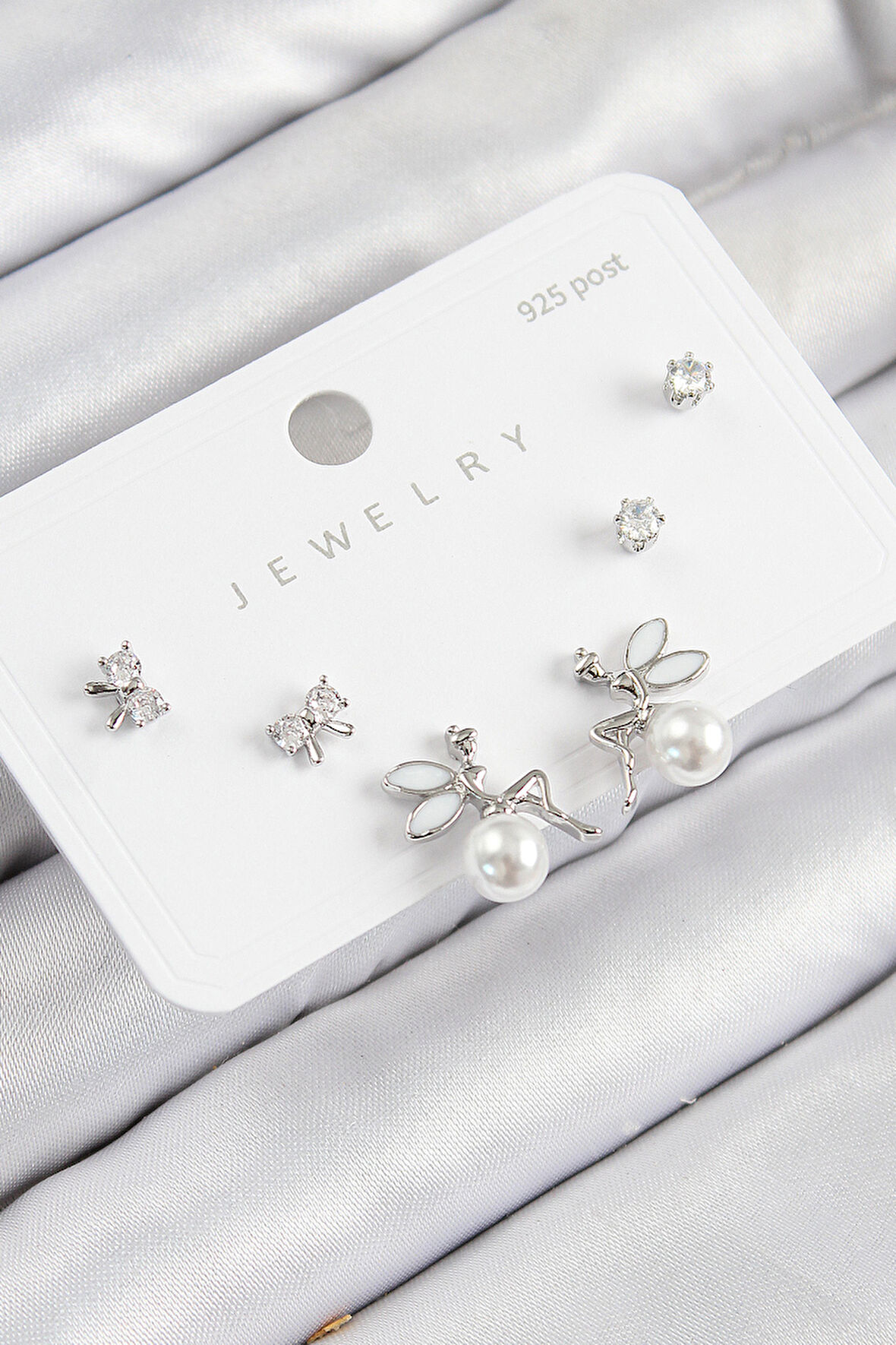 Pirinç Zirkon Taşlı İnci Melek Model Gümüş Renk 925 Ayar Gümüş Çivi Kadın Küpe Set