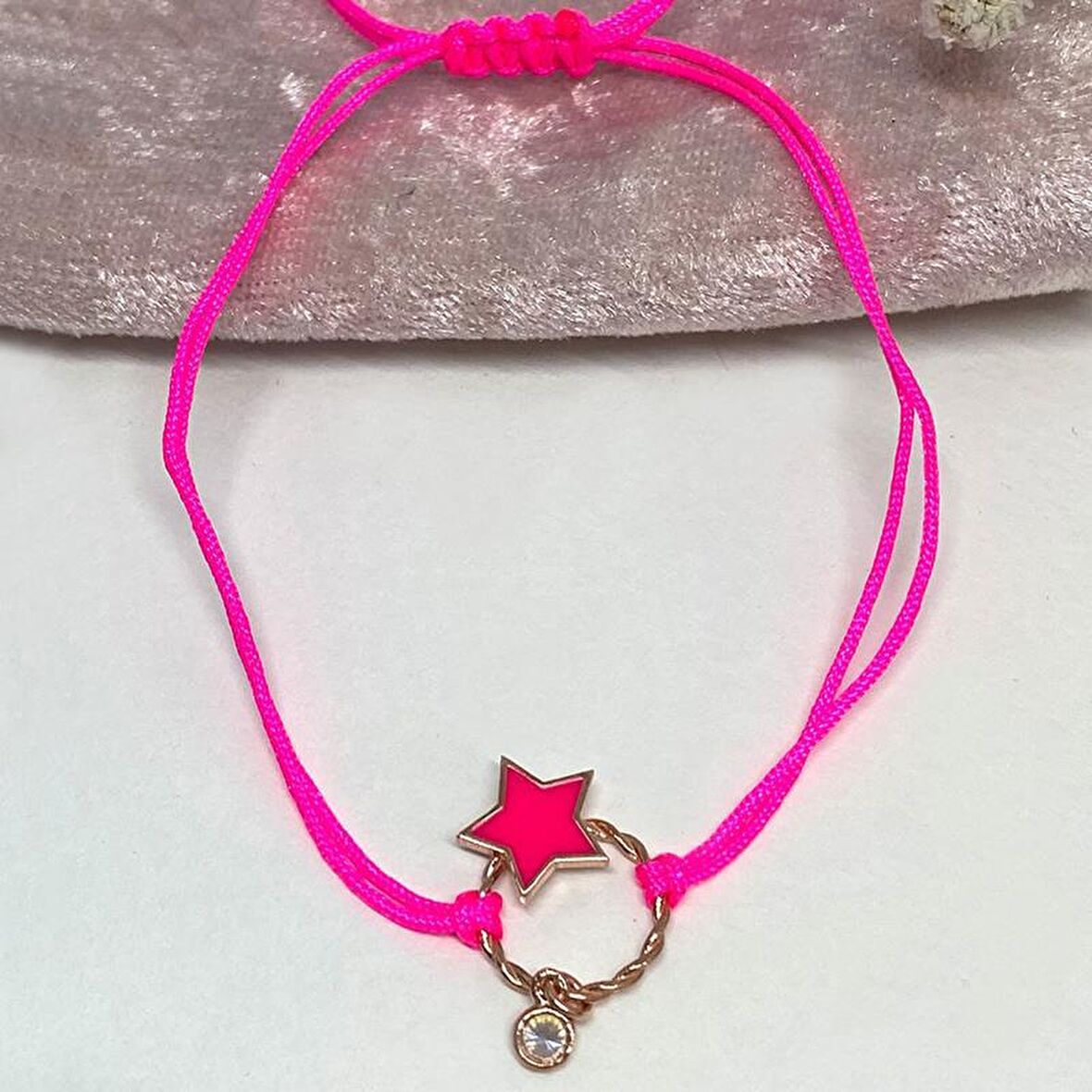 Gümüş Neon Renkli İpli Yıldız Bileklik