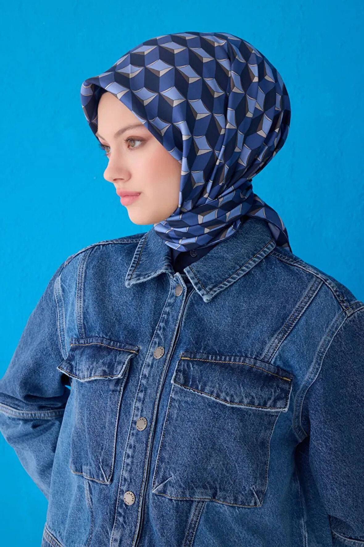 Belli Twill İpek Eşarp 4112D