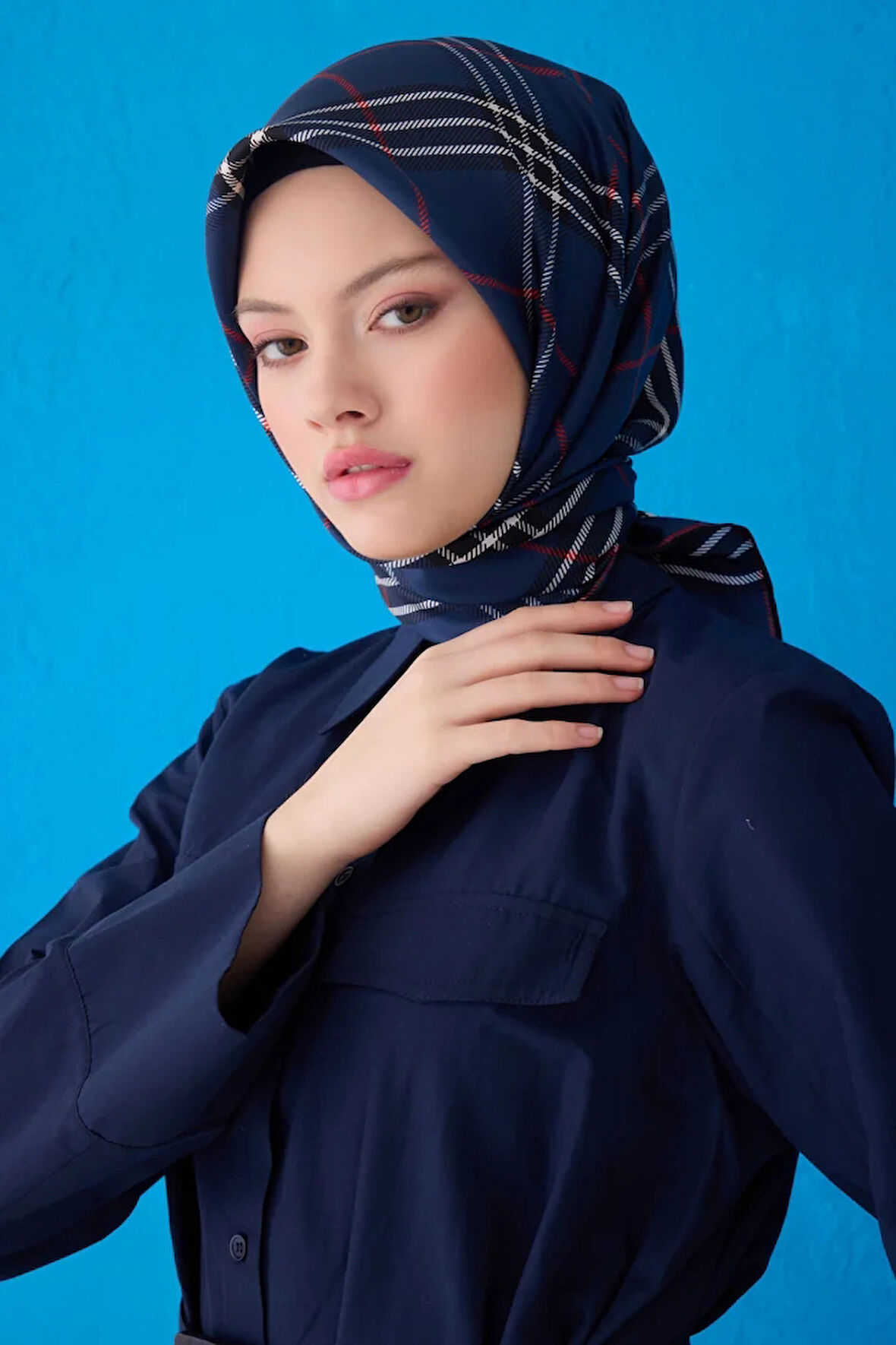 Belli Twill İpek Eşarp 4122D