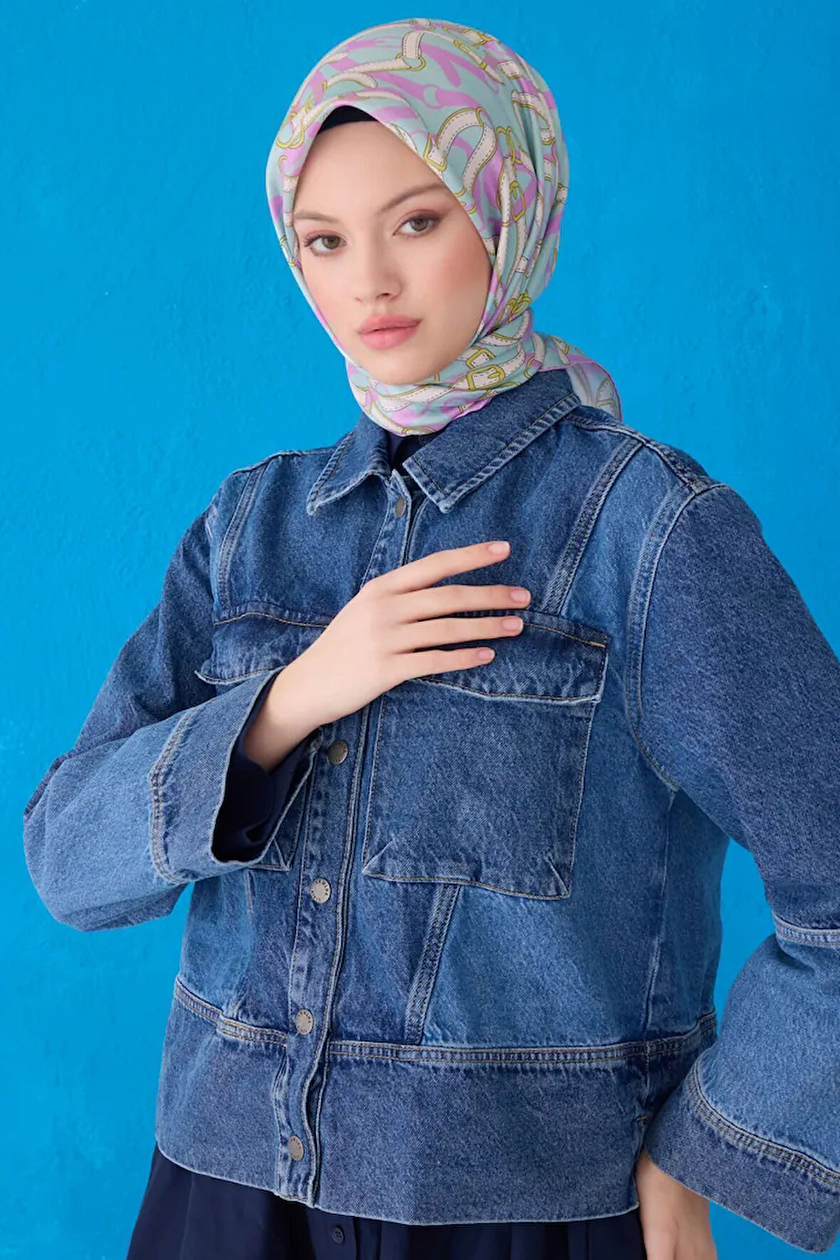 Belli Twill İpek Eşarp 4125D