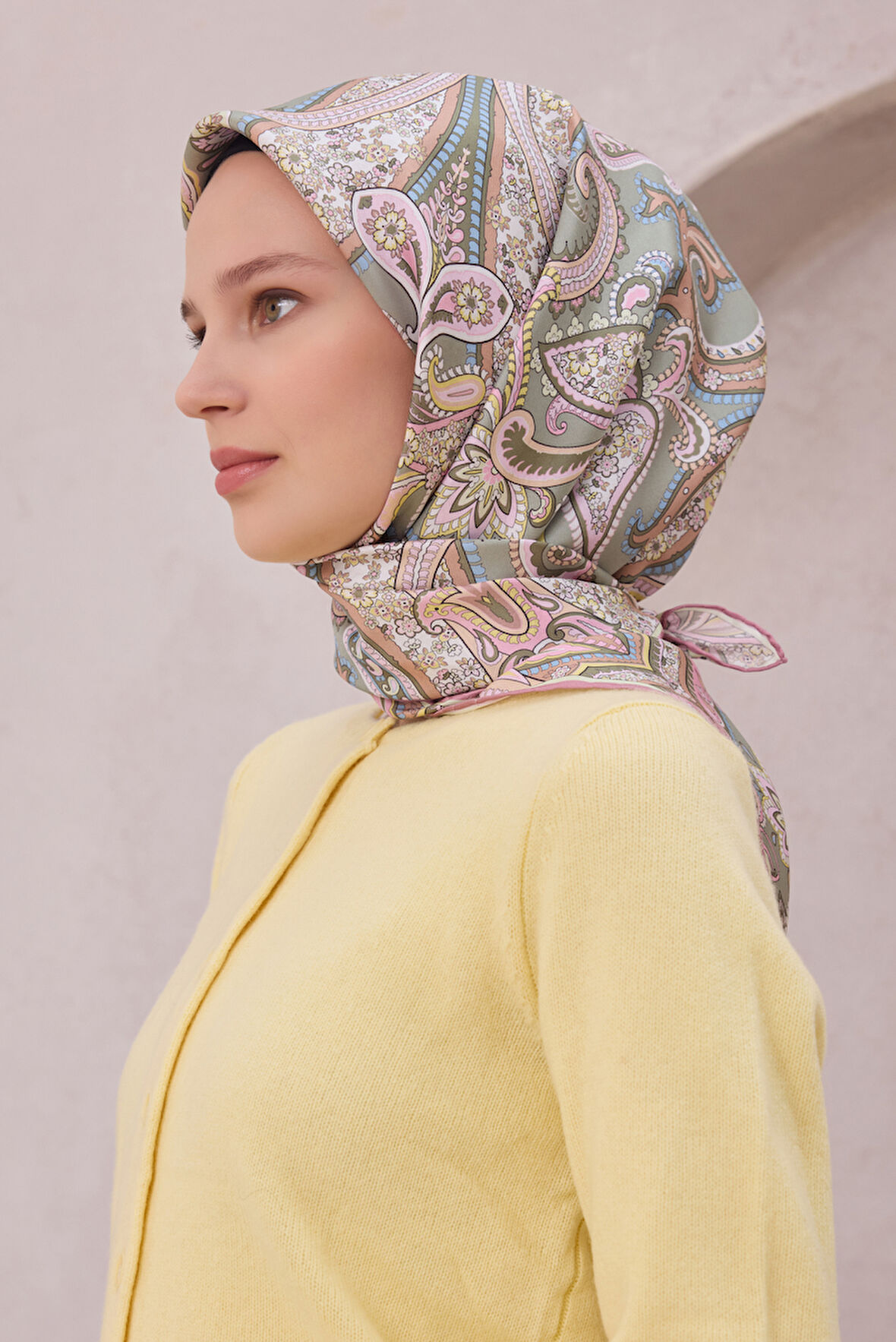 Belli Twill İpek Eşarp