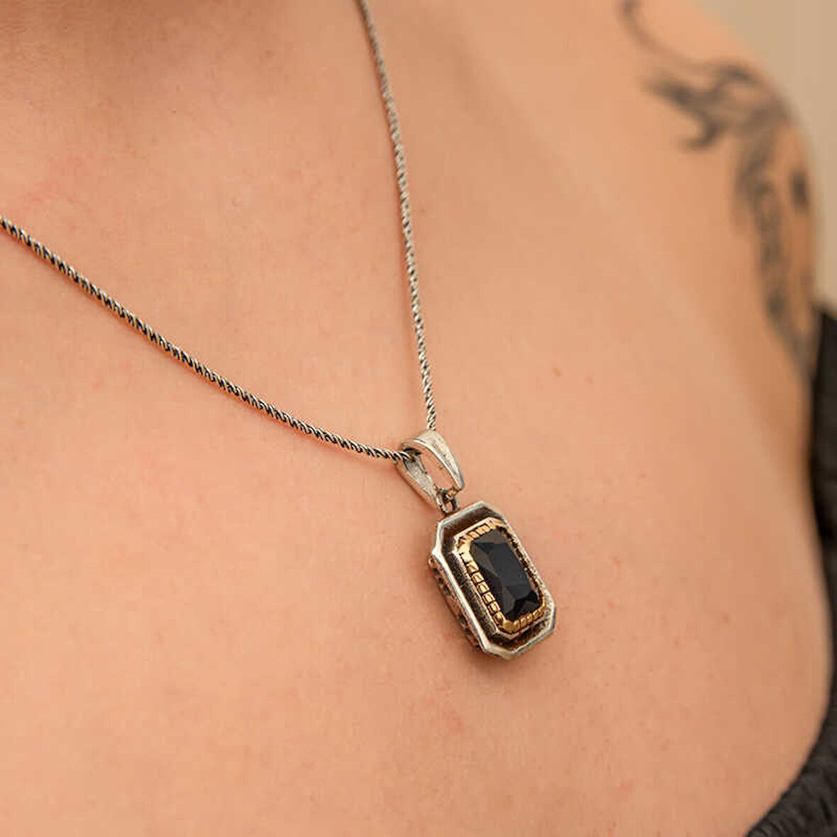 BlackCraft Lacivert Taşlı Dikdörtgen Gümüş Kadın Kolye