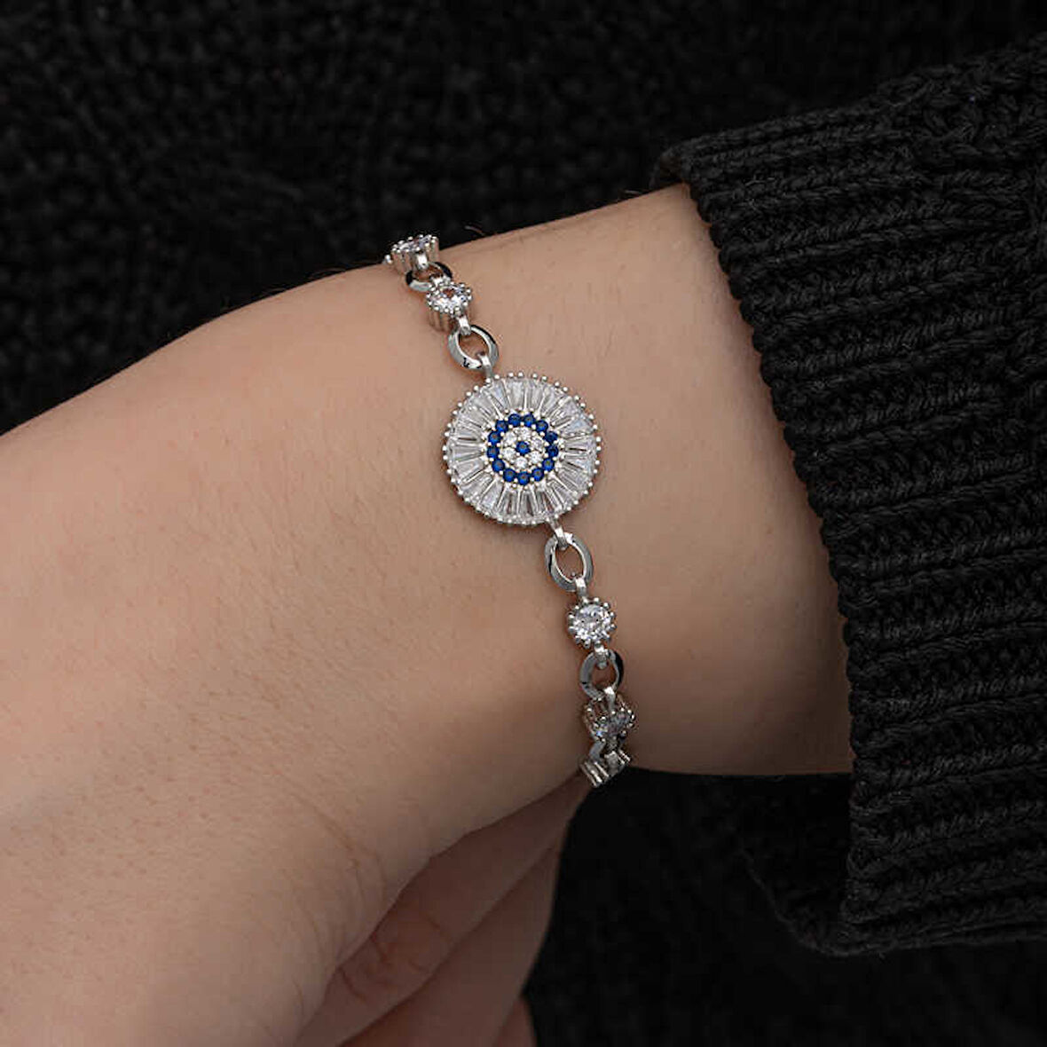 BlackCraft ​925 Ayar Gümüş Baget Taşlı Nazar Kadın Bileklik (BC-C3AE76)