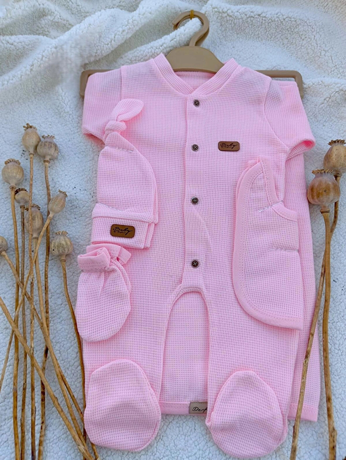 KIZ BEBEK YENİDOĞAN PEMBE WAFFLE 5 PARÇA HASTANE ÇIKIŞI ZIBIN SETİ
