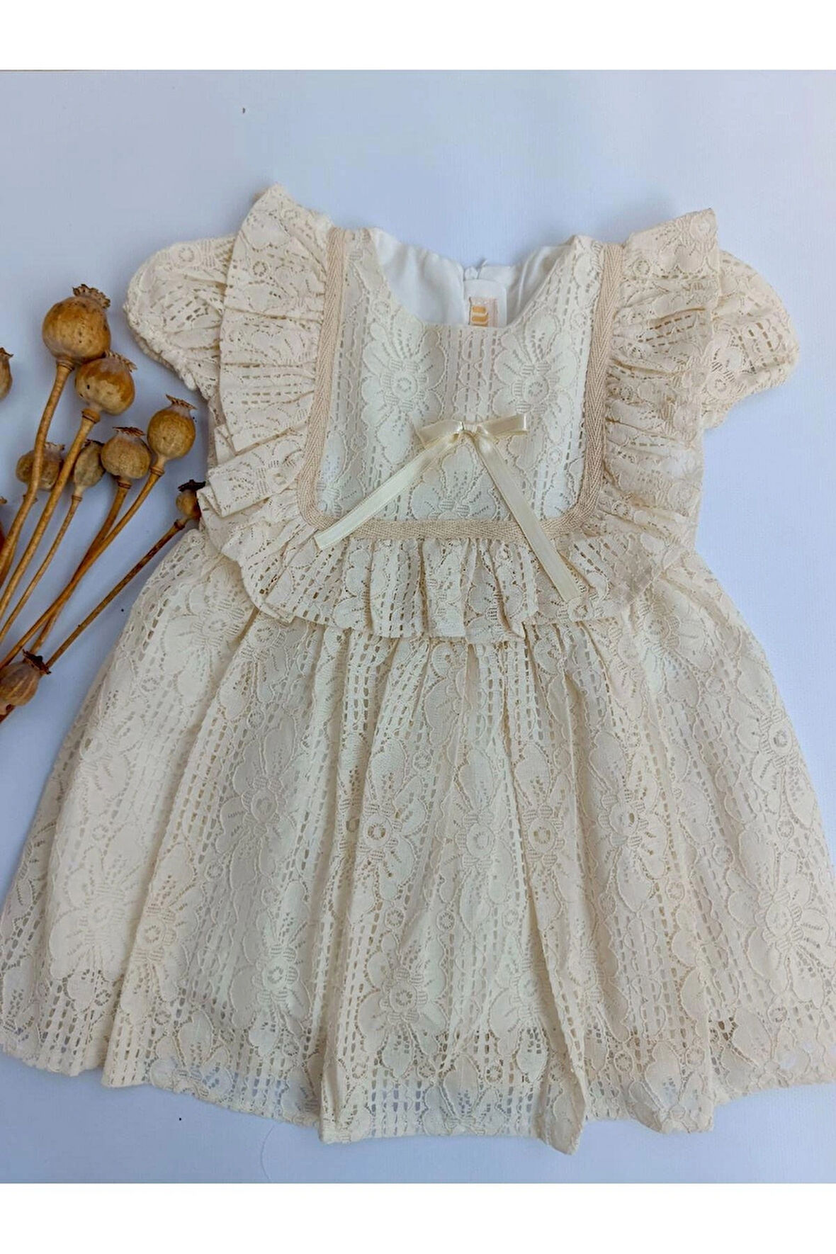 KIZ ÇOCUK WİNTAGE KREM KISA KOL ASTARLI DANTEL ELBİSE