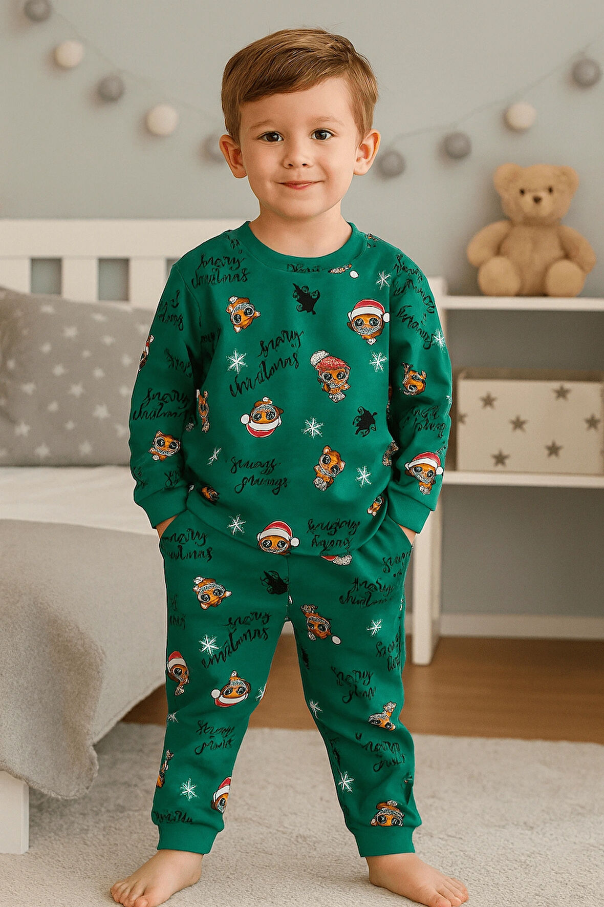 Yeşil Kedili %100 Pamuklu Penye Çocuk Pijama Takımı