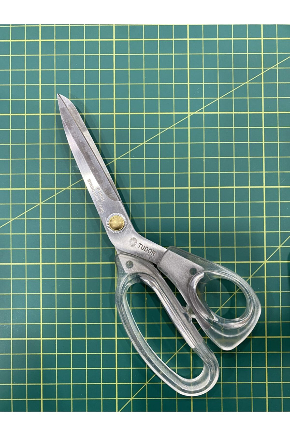 Şeffaf Saplı Çelik Terzi Makası 21 Cm